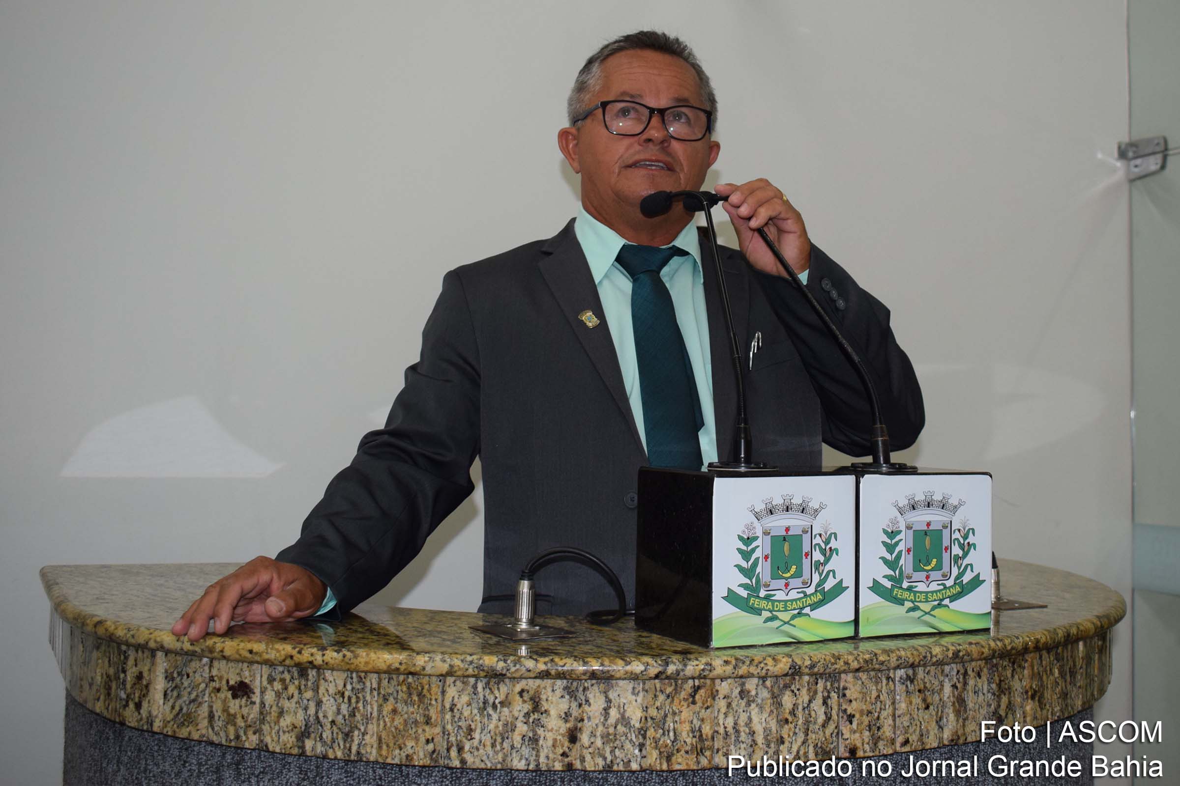 José Menezes (Zé Filé): quero esclarecer que o dinheiro não vem para mim, a verba é destinada diretamente para a Prefeitura.