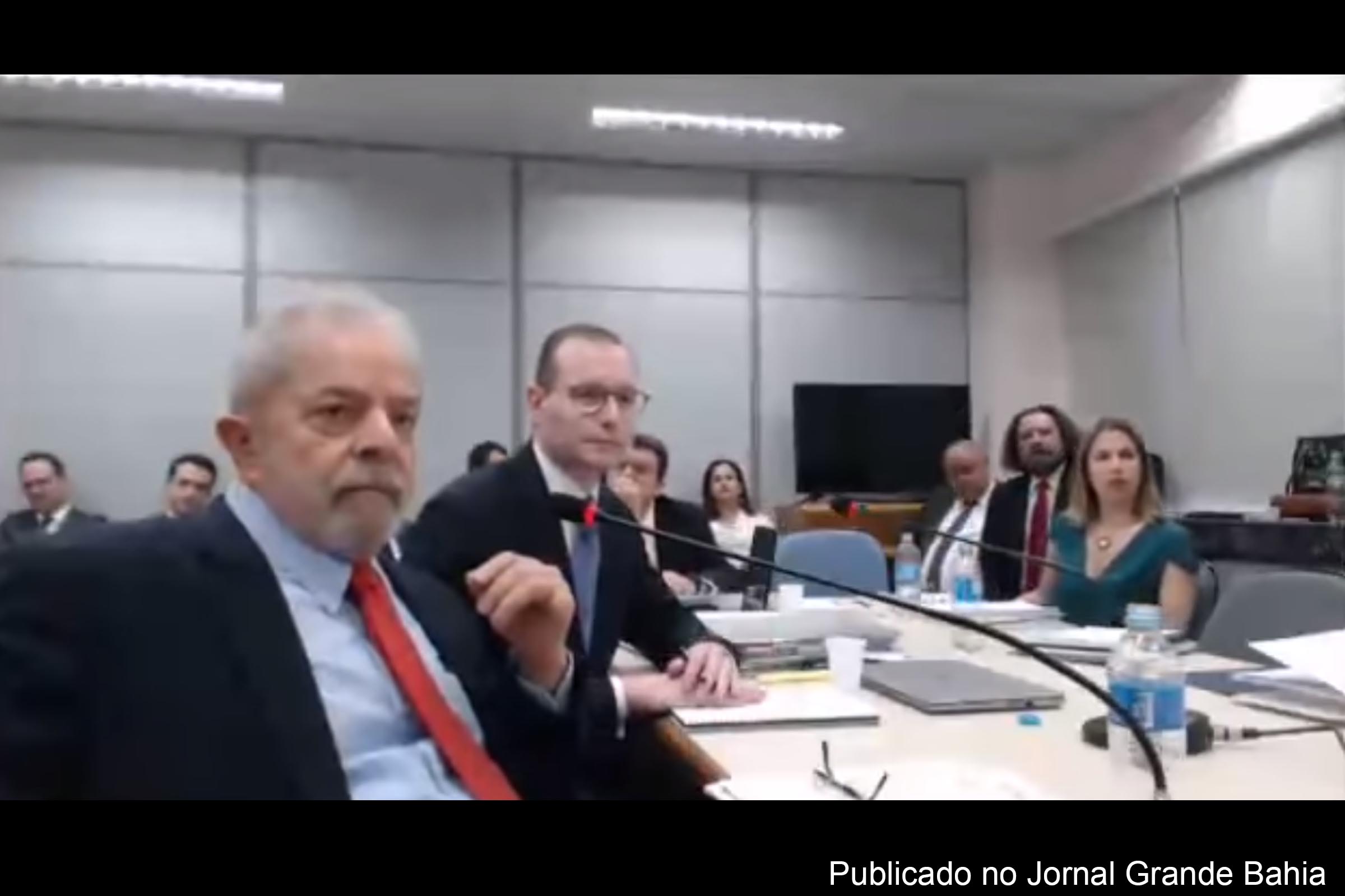 Ex-presidente Lula presta depoimento à juíza Gabriela Hardt , em 14 de novembro de 2018, sobre o sítio de Atibaia.
