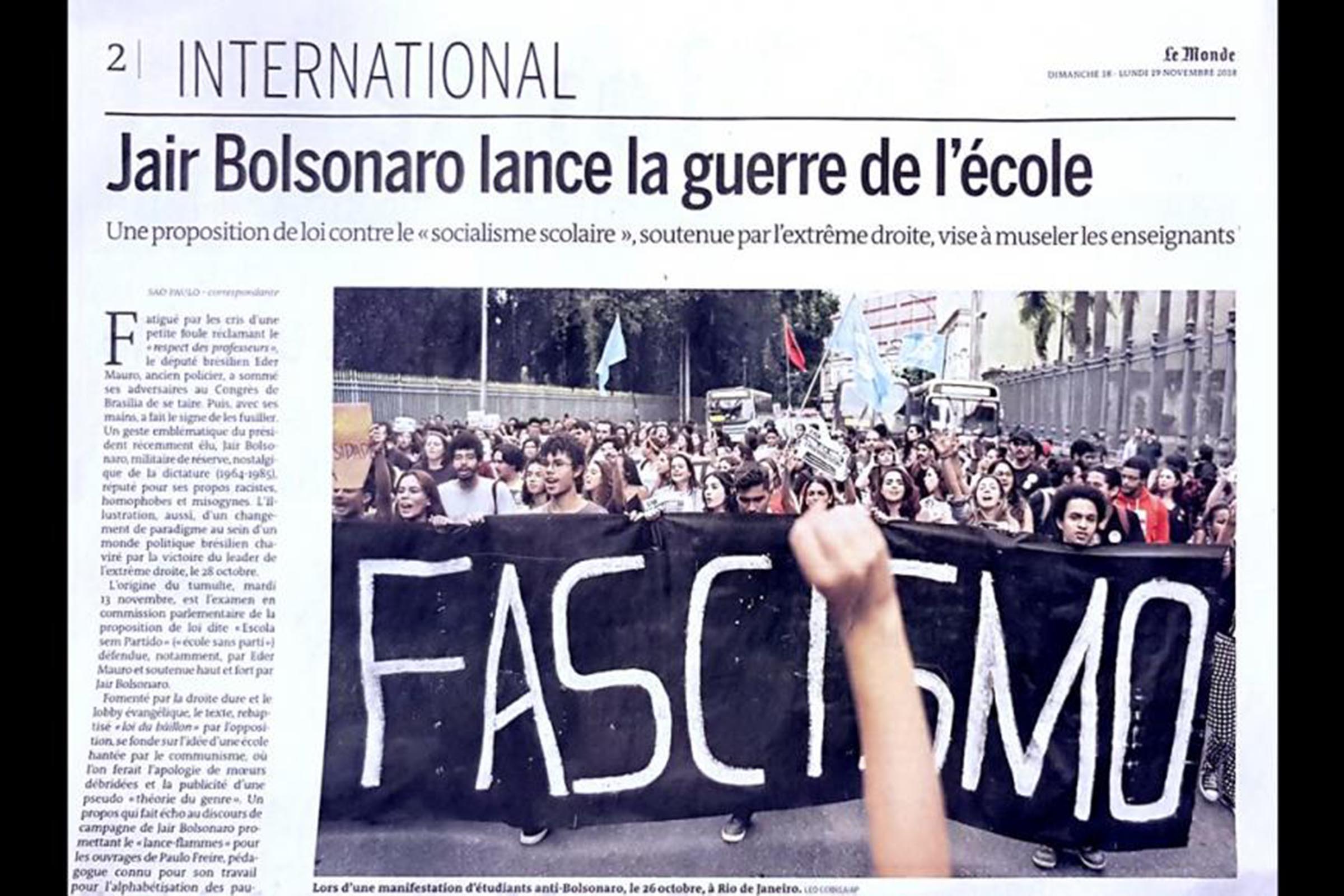 Presidente eleito Jair Bolsonaro inicia guerra nas escolas, diz Le Monde; Publicação denuncia ataque do Governo de Mentecaptos ao ‘Direito Fundamental de Liberdade de Expressão’