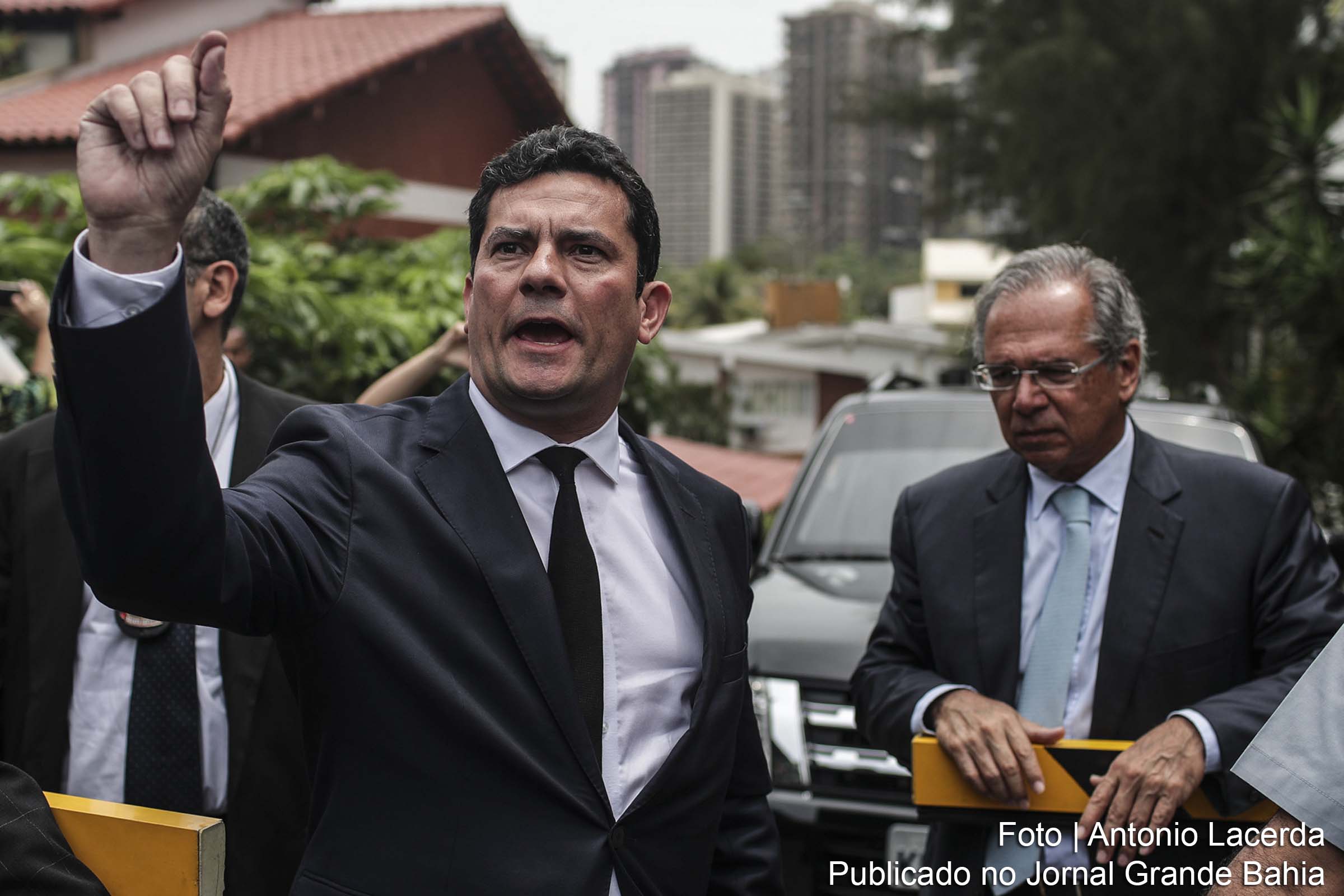 Juiz Sérgio Moro aceita convite para ser ministro da Justiça no Governo Bolsonaro; Atuação contra líder trabalhista está explicada