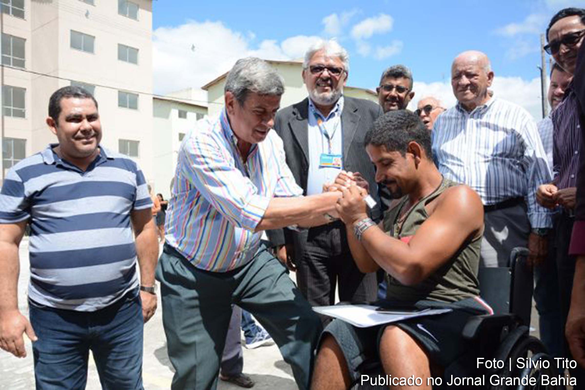 Emoção marca entrega dos apartamentos do Solar da Princesa Aeroporto, em Feira de Santana
