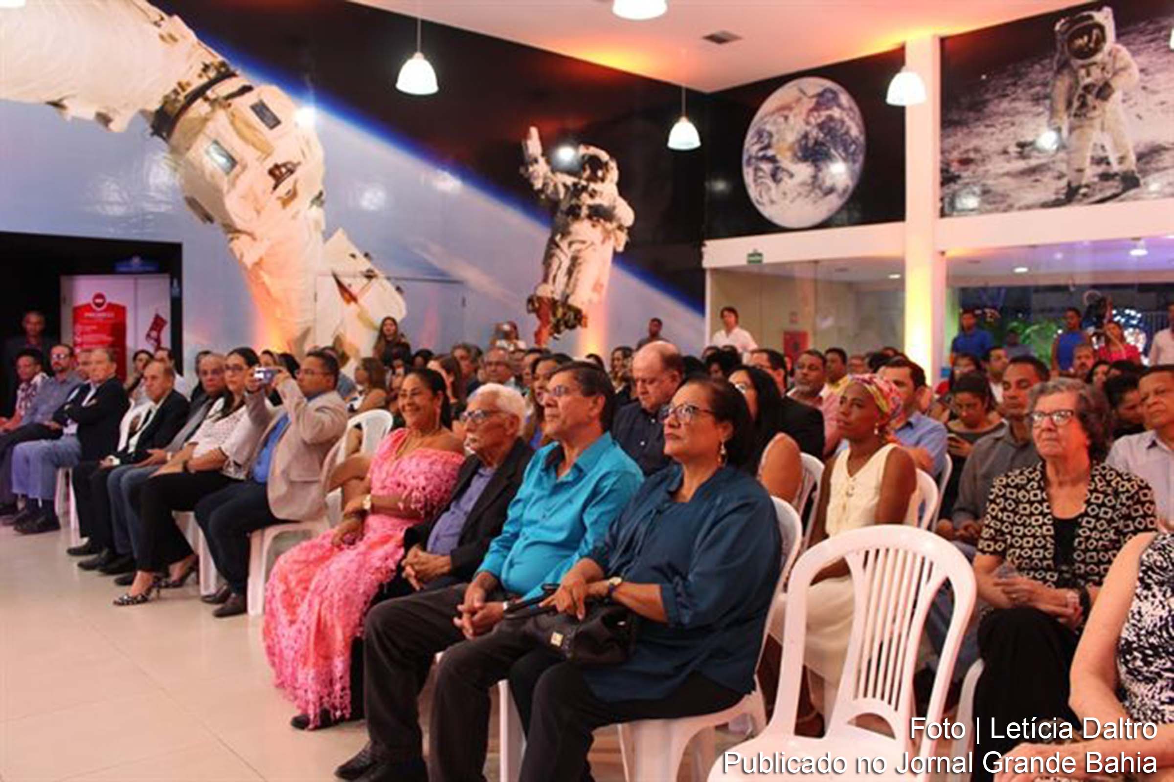 Foi comemorada a primeira década de existência, com uma homenagem especial a todos os envolvidos com o projeto inicial.