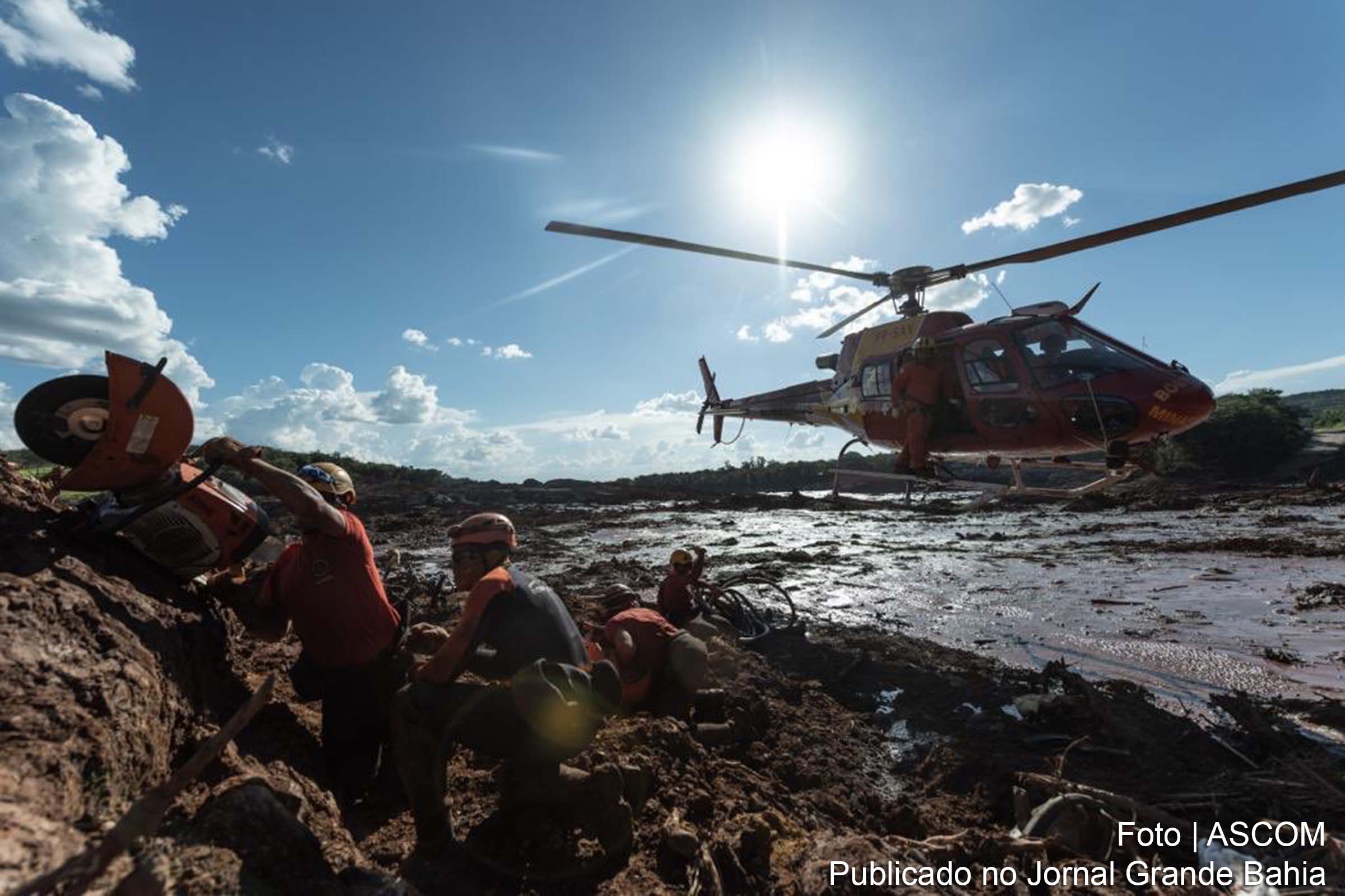 Membros das Forças Armadas de Israel atuam na localização de vítimas da tragédia no Município de Brumadinho em Minas Gerais.