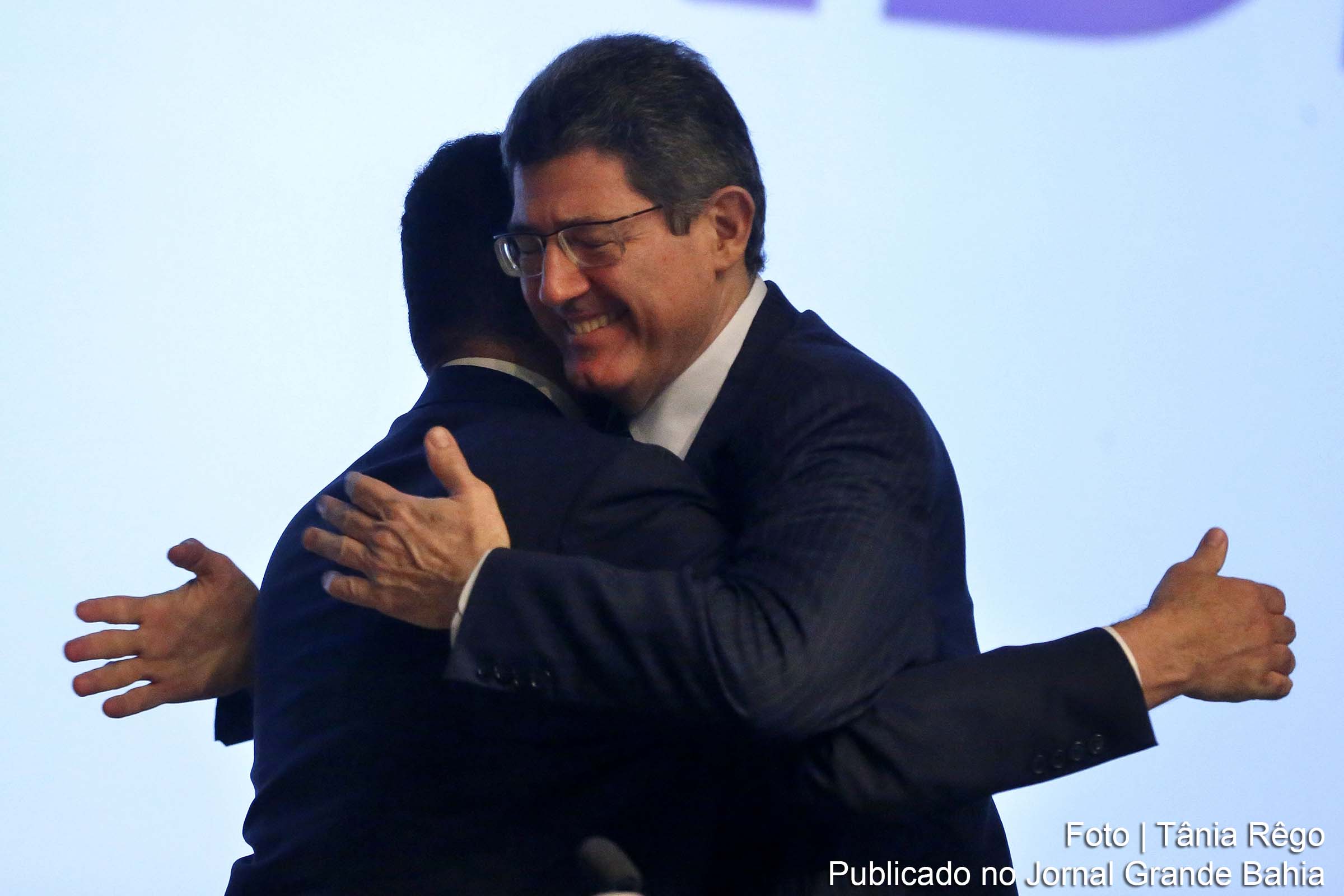 Presidente do BNDES defende foco em empresas médias