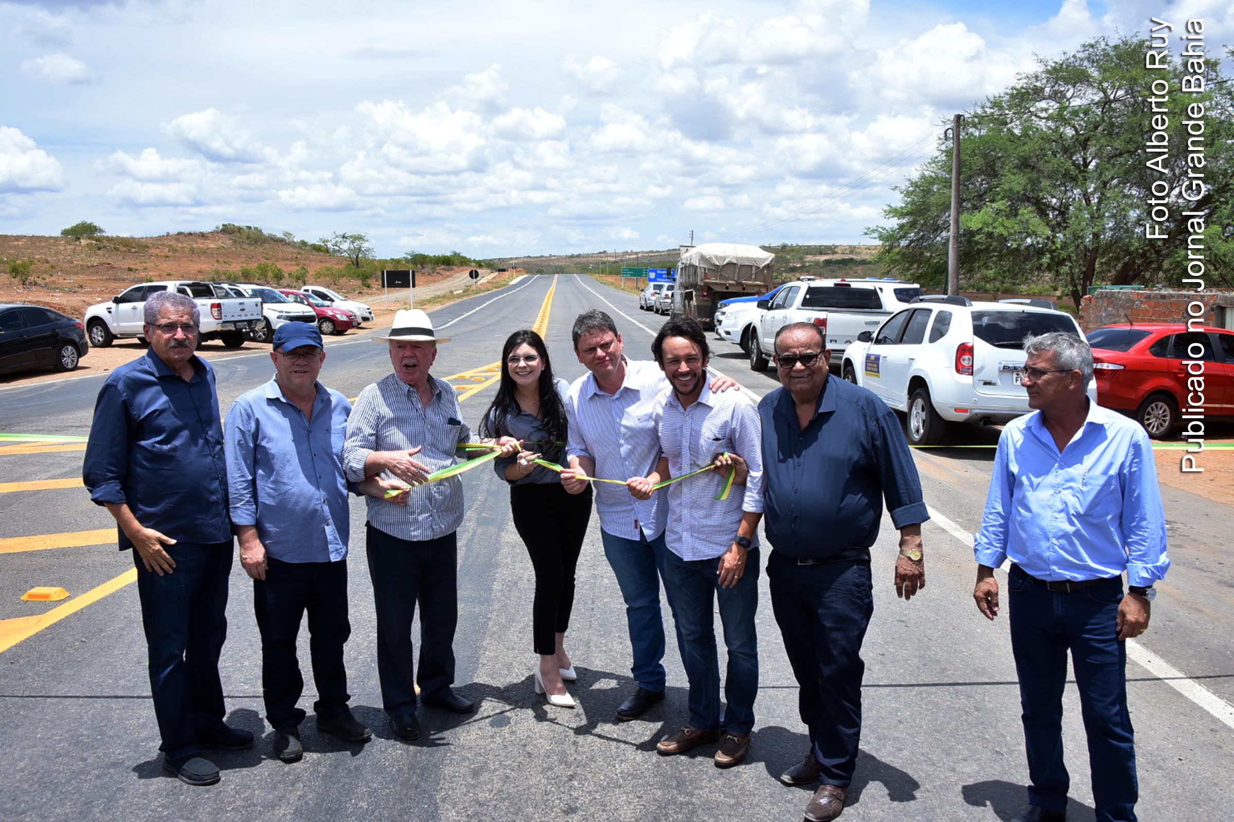 “Vou lutar pelo novo anel de contorno de Feira de Santana”, diz deputada Dayane Pimentel durante inauguração da BR 235 em Jeremoabo