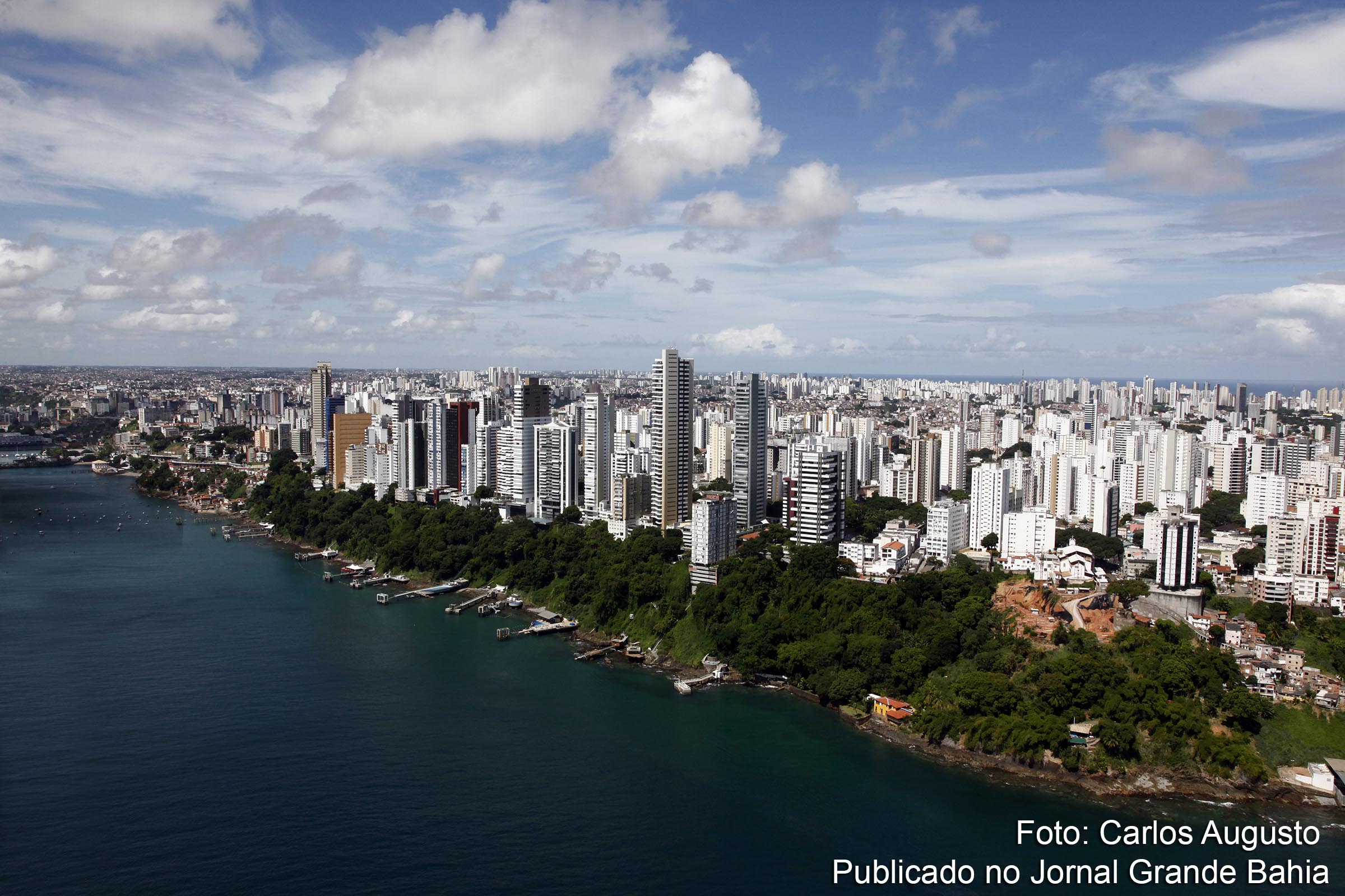 Vista aérea de Salvador, trecho próximo à Avenida 7 de Setembro.