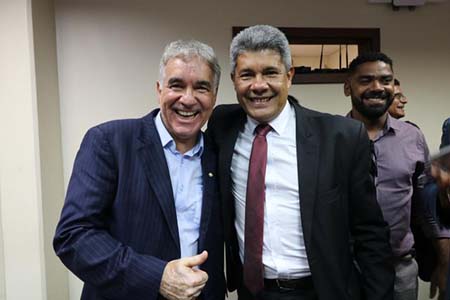 O deputado federal Zé Neto, fez questão de afirmar de que o professor da Uefs Jerônimo Rodrigues, que assumiu a Secretaria de Educação a convite do governador Rui Costa pertence a cota de Feira de Santana.