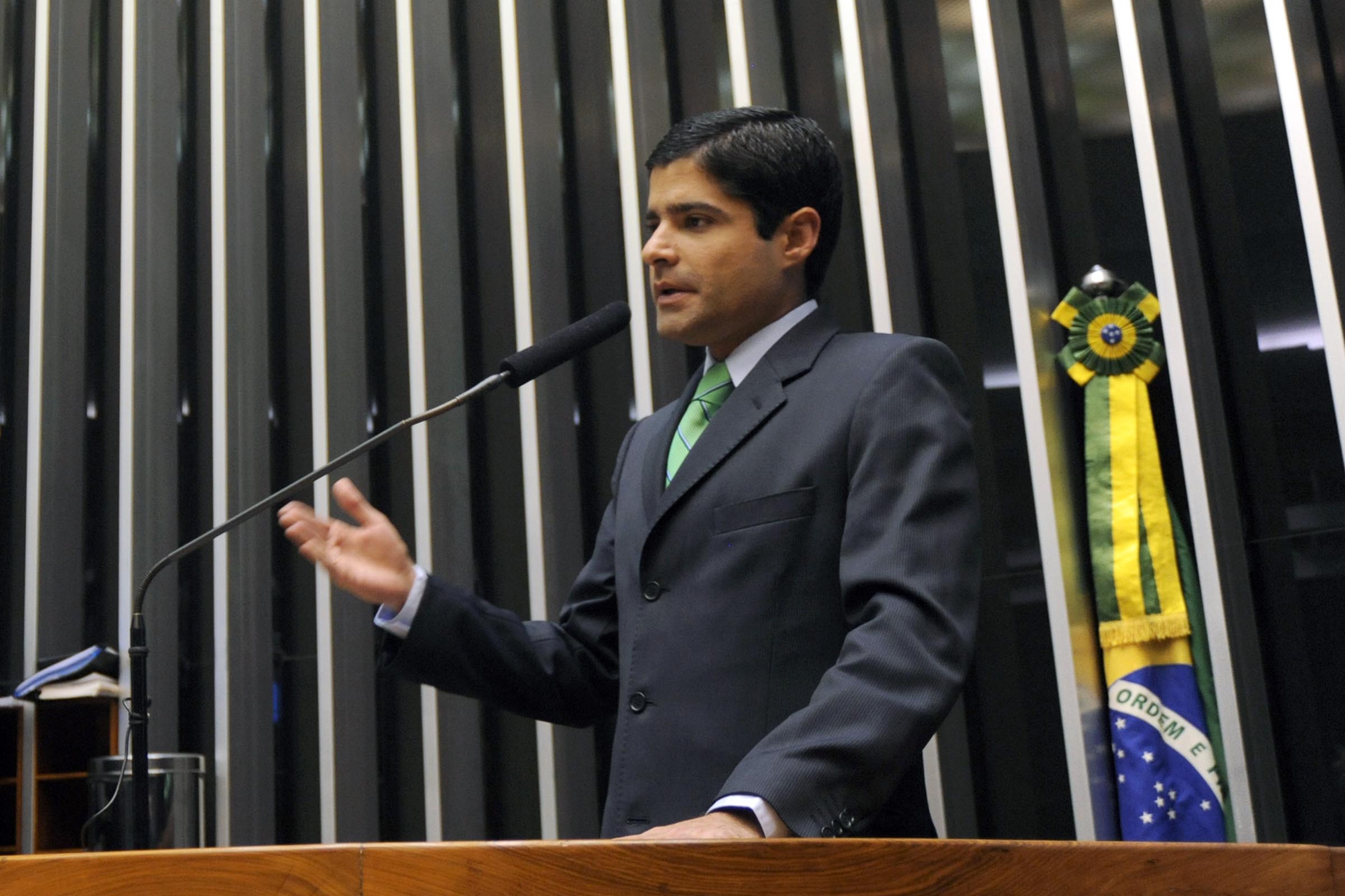 Antônio Carlos Peixoto de Magalhães Neto (ACM Neto, DEM-BA), deputado federal.