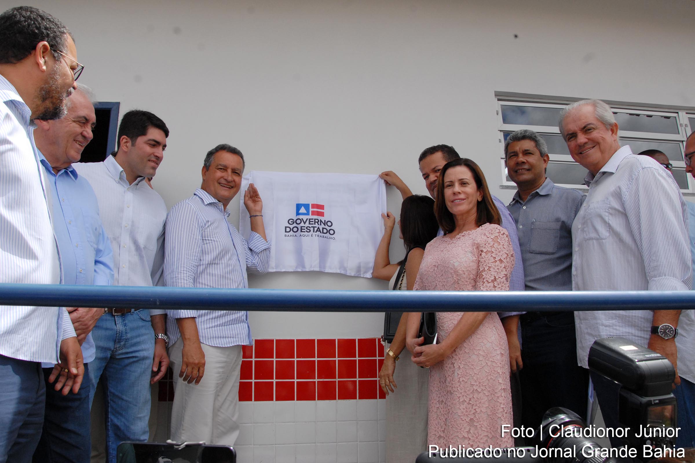 Governador Rui Costa e secretário Jerônimo Rodrigues inauguram Colégio Estadual Professora Delzair do Nascimento Galvão, em Lajedinho, em 8 de março de 2019.