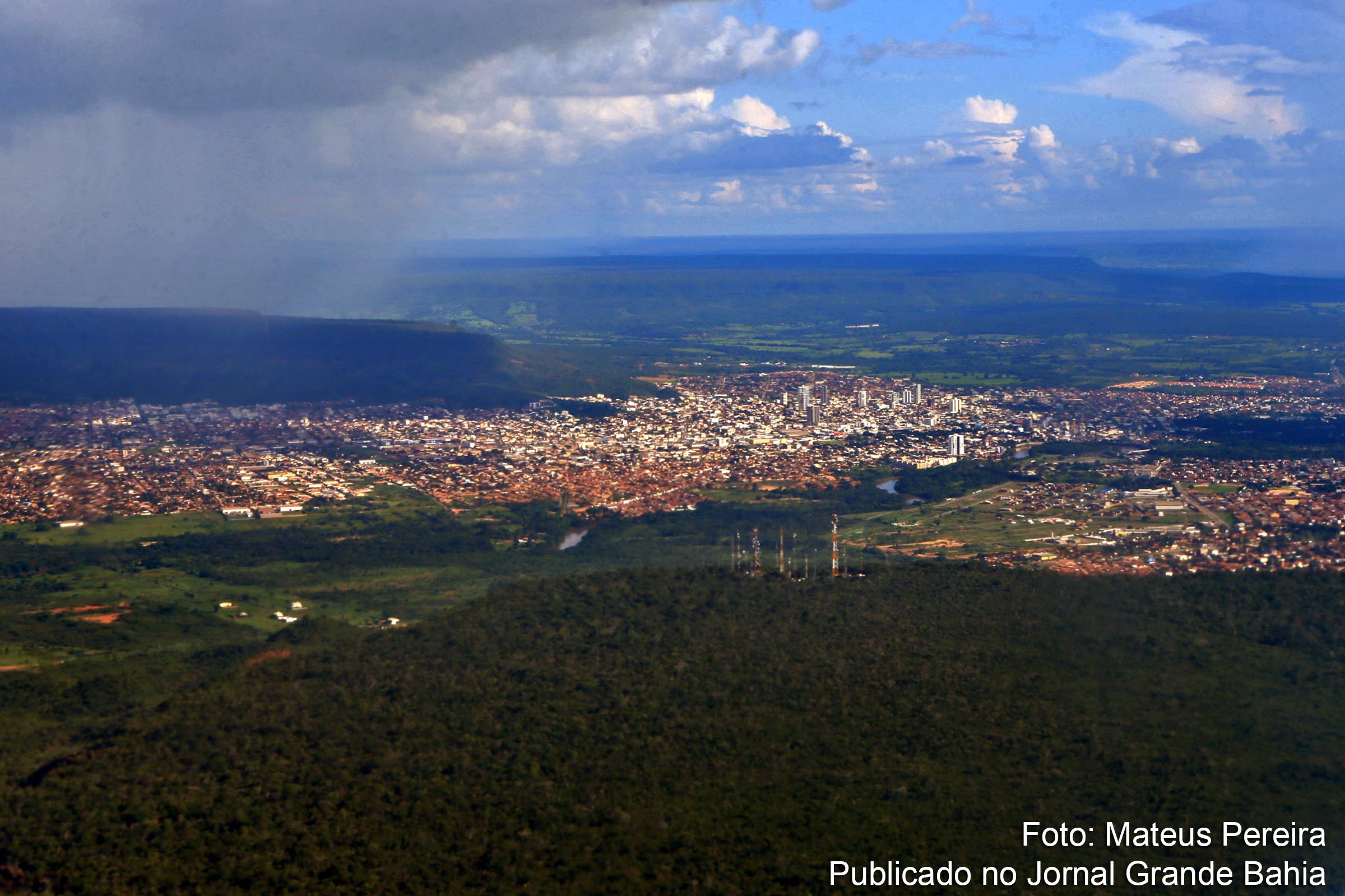 Vista aérea do Município de Barreiras.