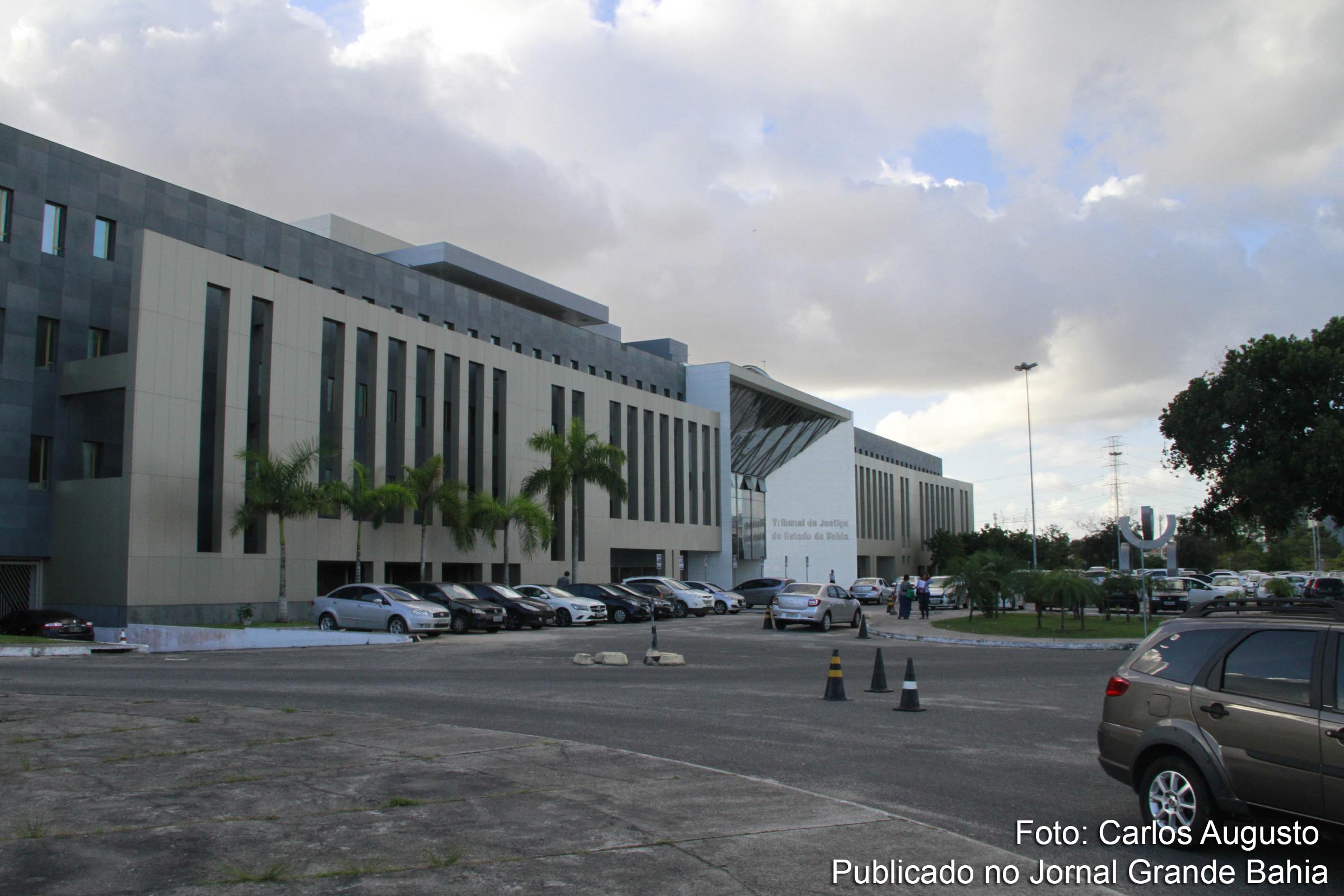 Fachada da sede do Tribunal de Justiça do Estado da Bahia (TJBA).