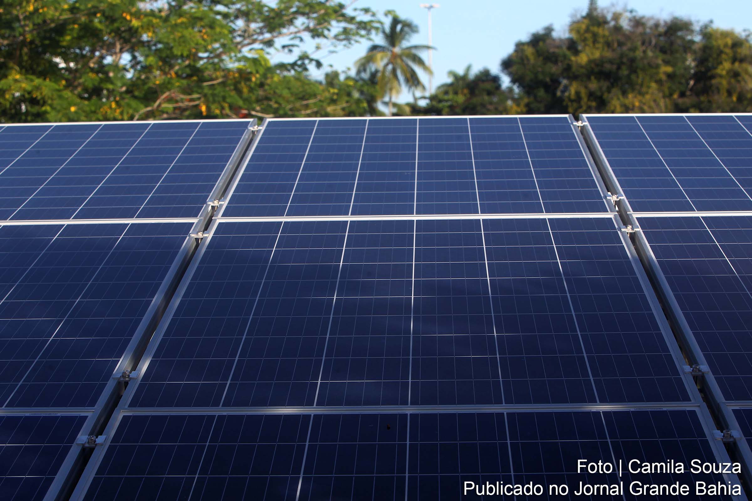 Placa de energia solar fotovoltaica.