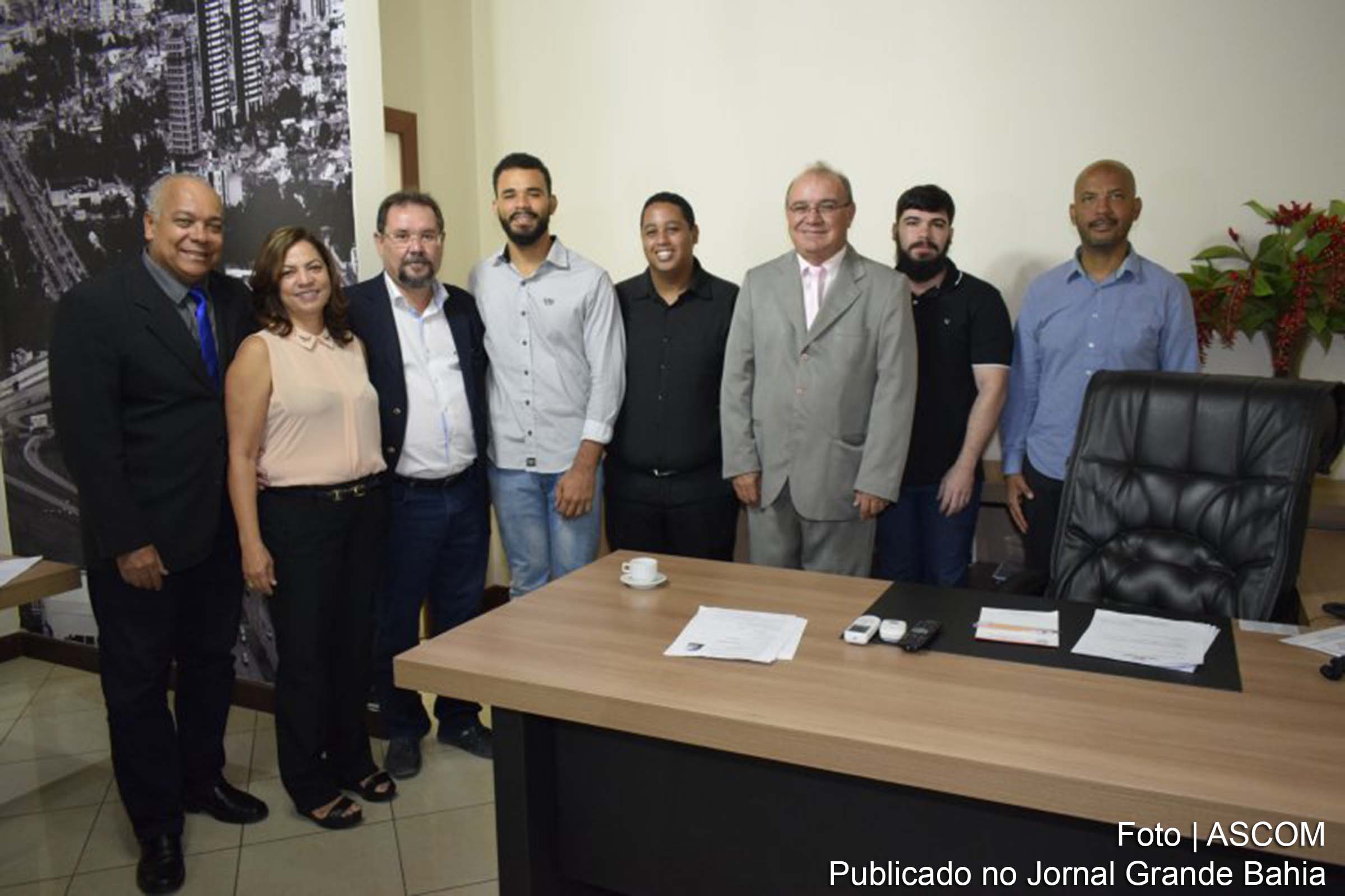 Dois feirenses e dois soteropolitanos são os novos funcionários públicos da Câmara Municipal de Feira de Santana, aprovados no concurso ocorrido em 2018.