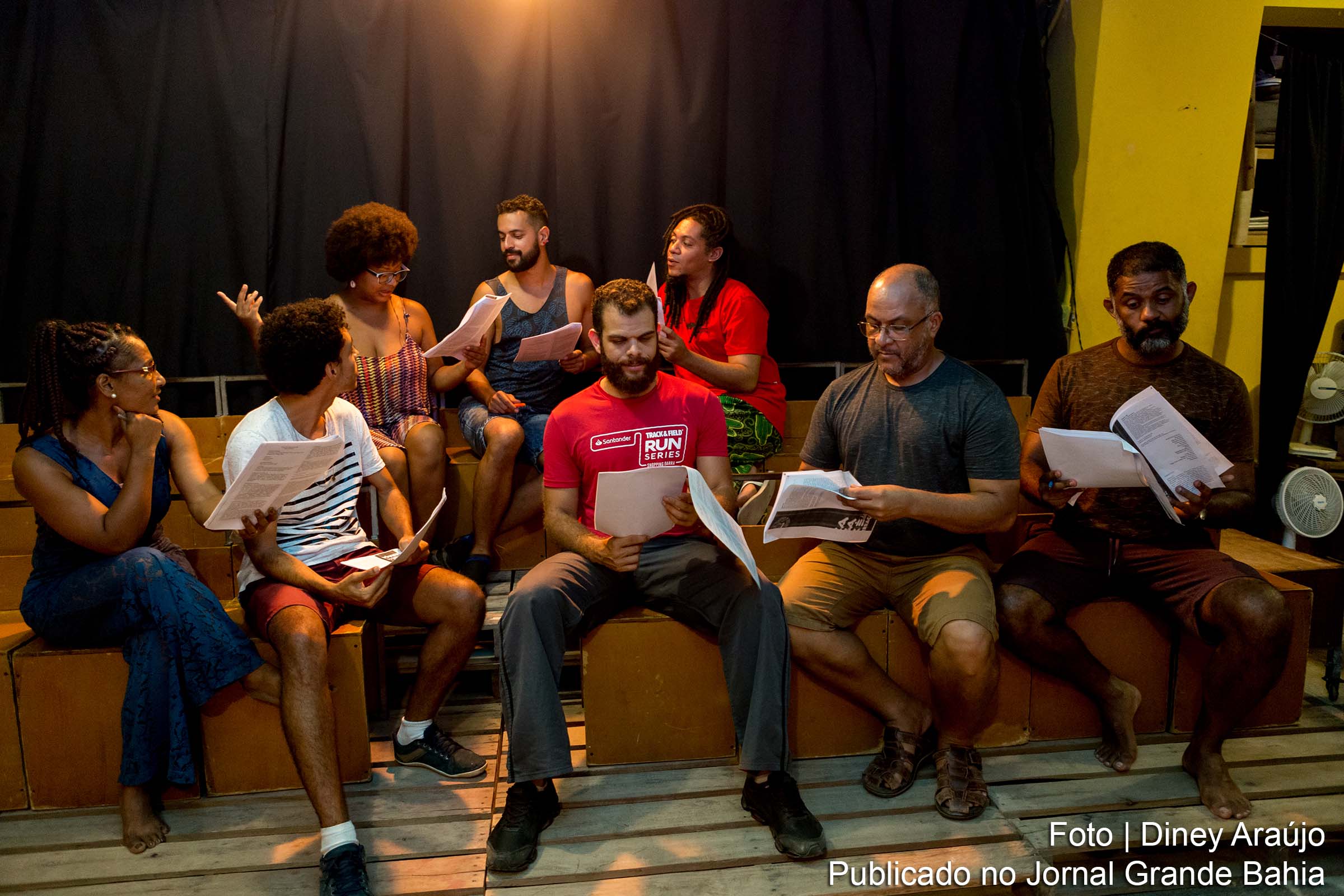 Ciclo de Leituras Dramáticas apresenta leitura da peça Cabaré da Raça.