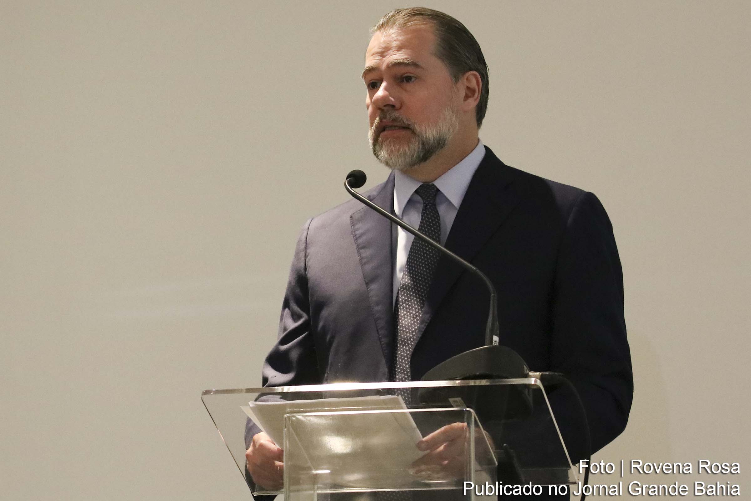 Dias Toffoli: temos que ter a segurança jurídica como o principal valor para que a nossa sociedade possa se desenvolver.