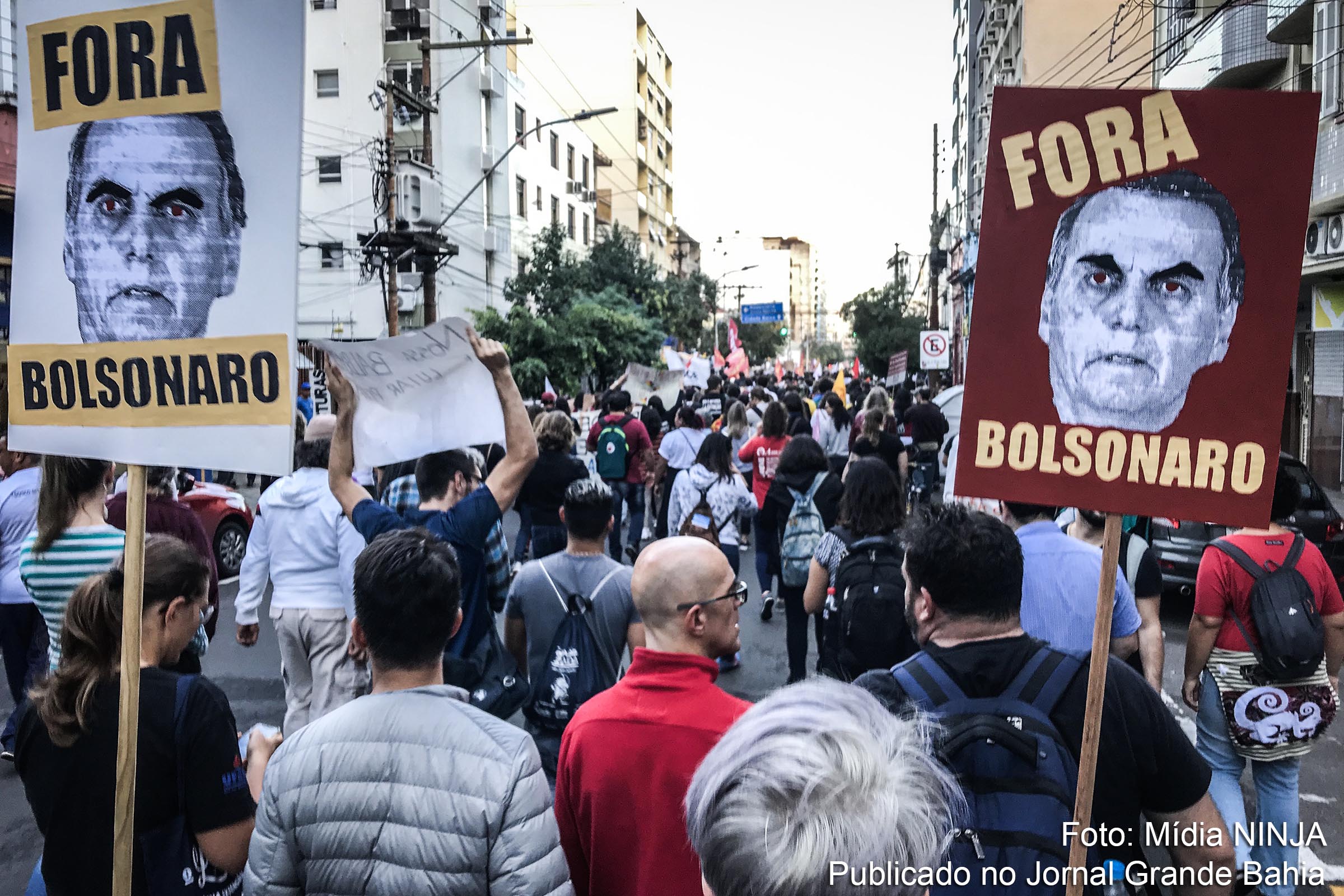 Protestos de 15 de maio de 2019 contra cortes no orçamento da educação do Governo Bolsonaro.