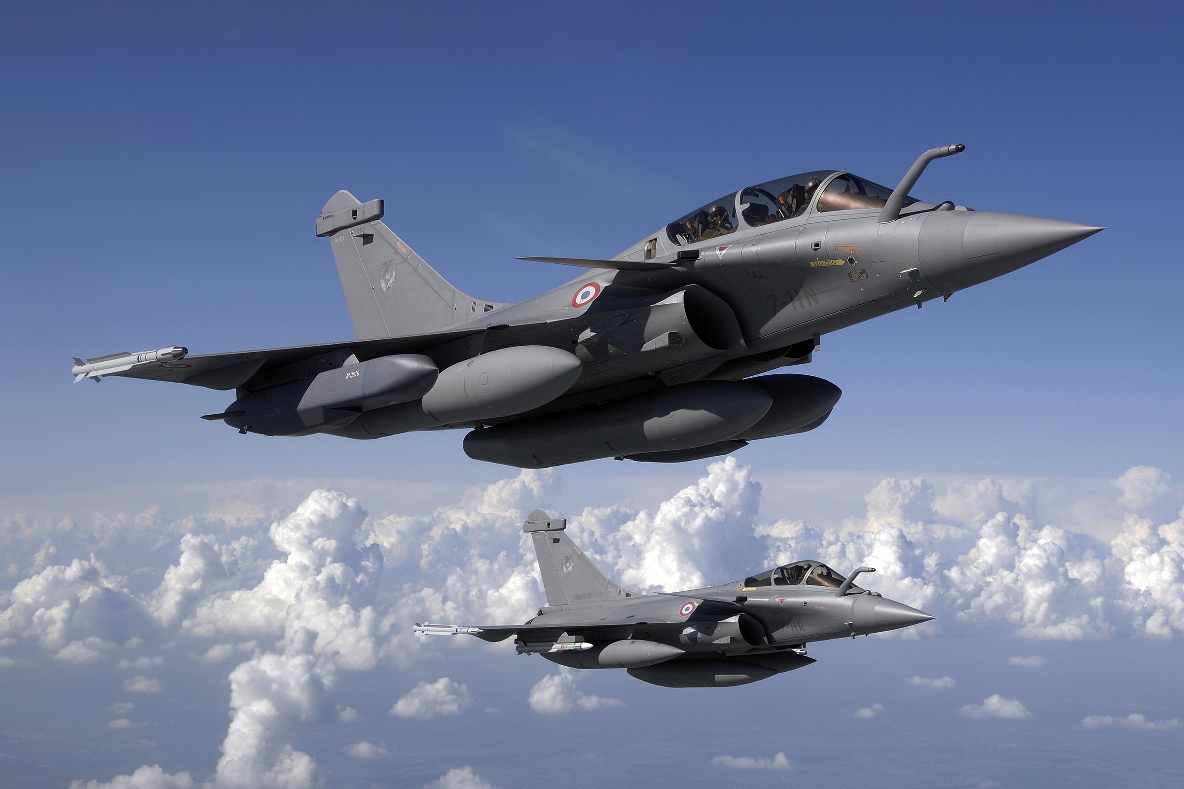 Avião tipo Caça Rafale, produzido pela Dassault da França.