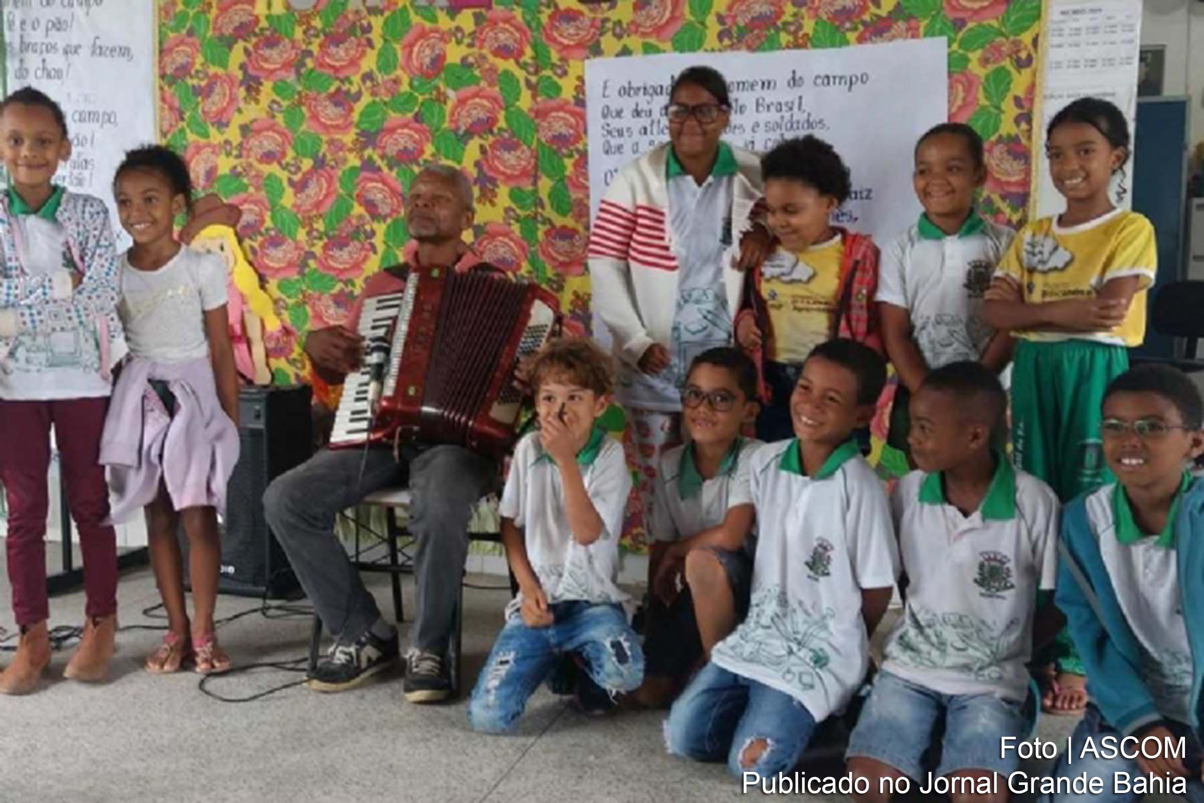 Escola Demósthenes de Brito promove apresentação musical durante encerramento do projeto ‘Obrigado ao homem do campo’.