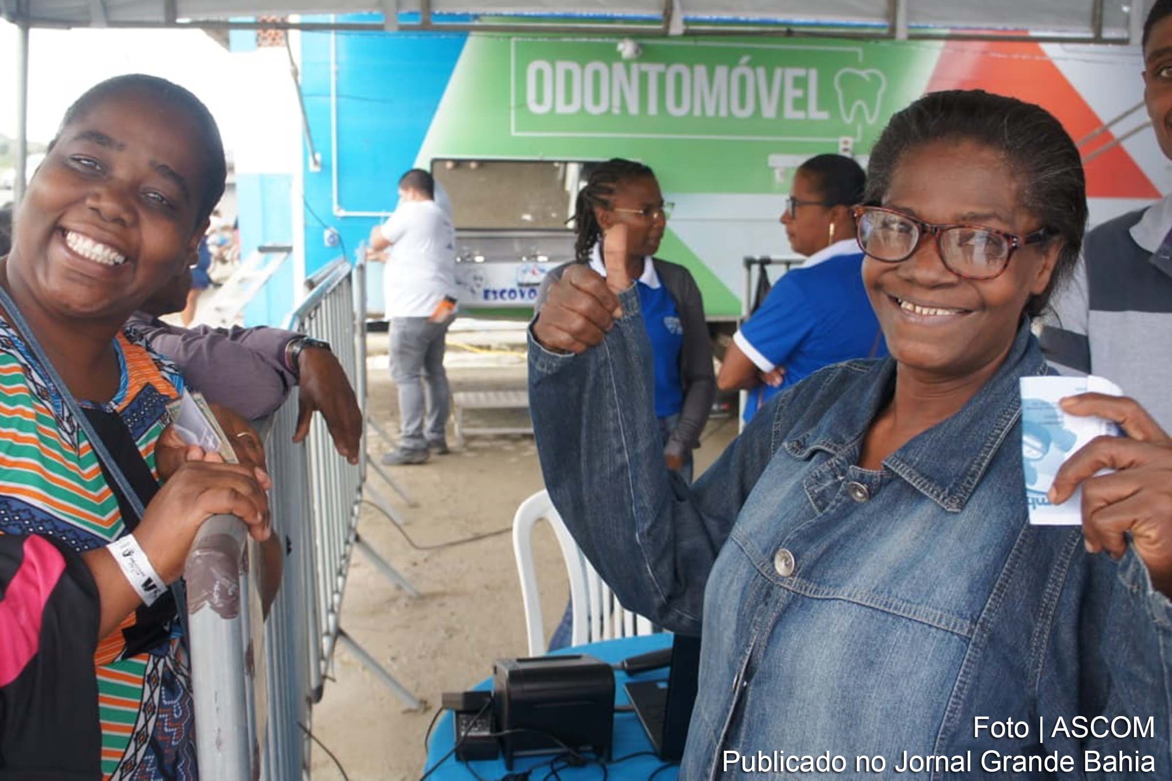 Mulheres recebem atendimento durante 'Feira Cidadã' em São Miguel das Matas.