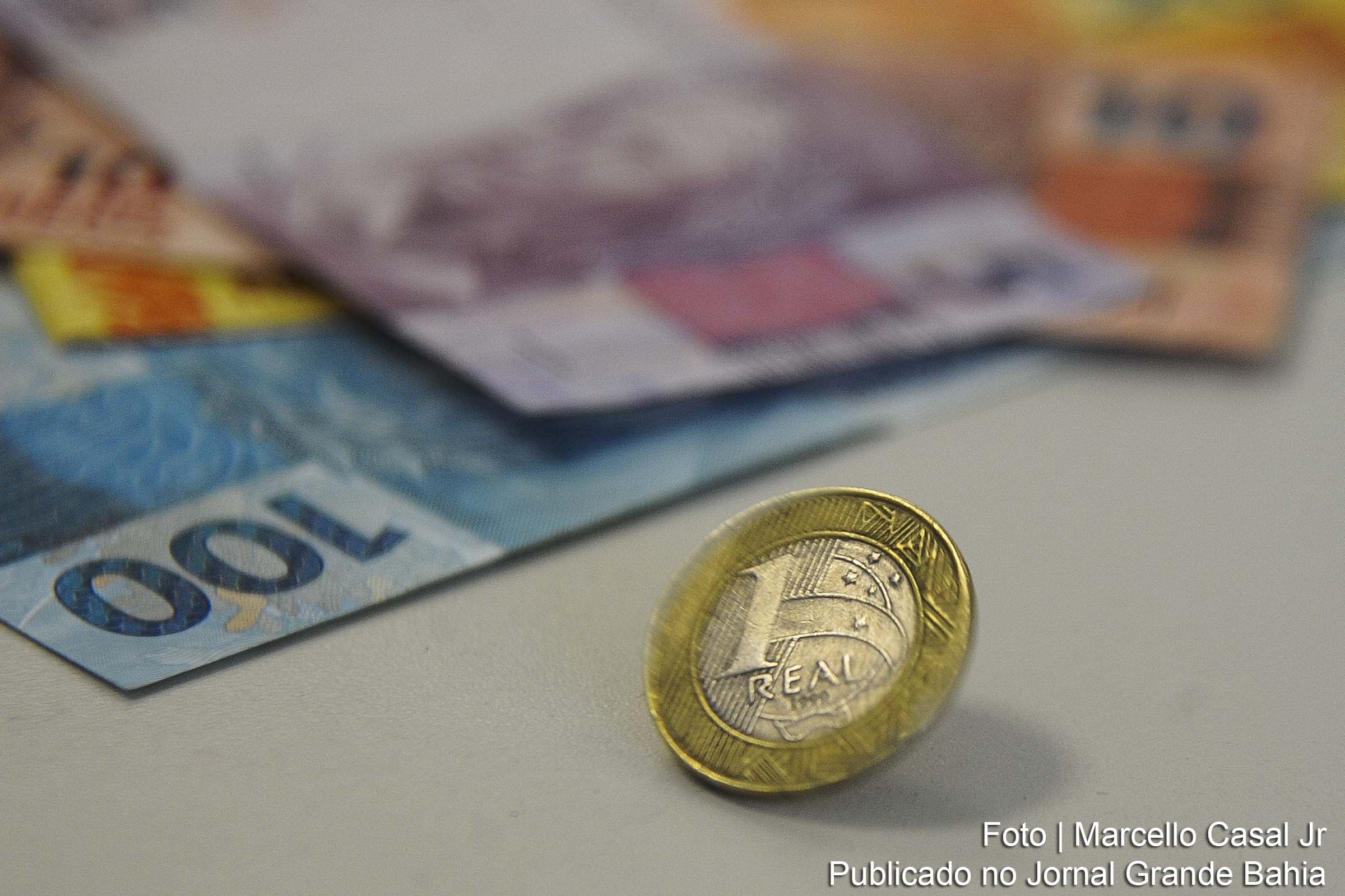 Estados enfrentam dificuldades orçamentárias e Governo Bolsonaro apresenta proposta que objetiva promover período de transição.