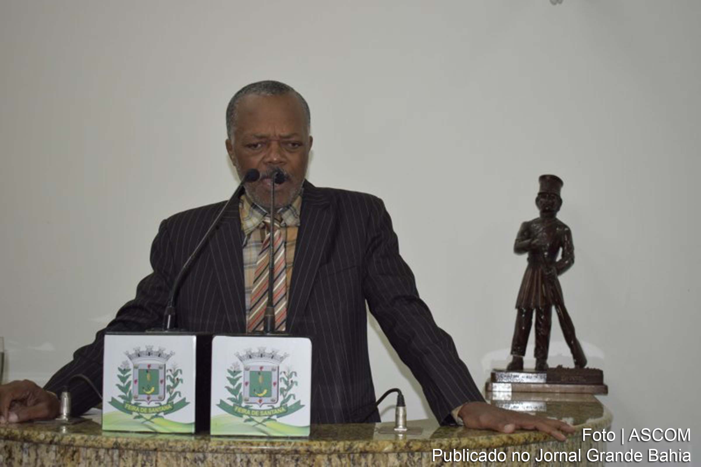 João dos Santos (João Bililiu): parabenizo a torcida do Fluminense pela classificação ontem. Esse time vai longe, está bem arrumado.