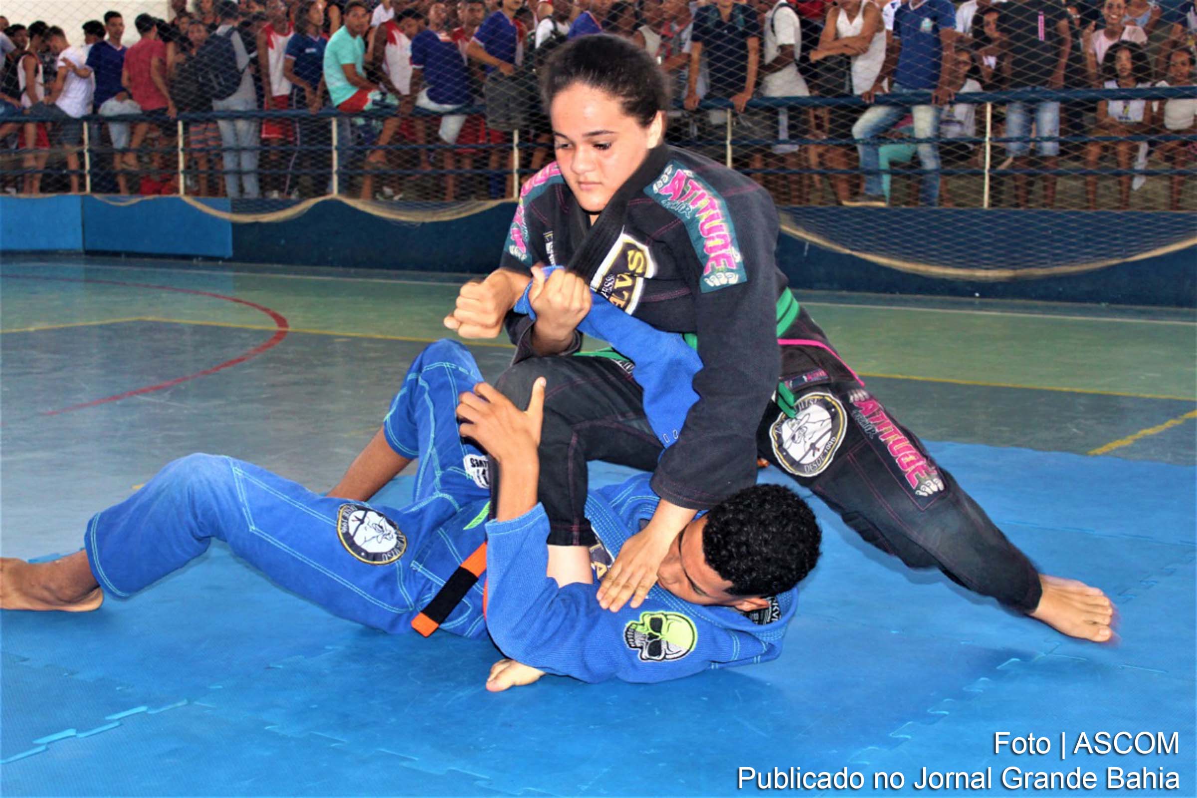 Estudantes das 962 escolas de 384 municípios baianos que estão participando dos Jogos Estudantis da Rede Pública.