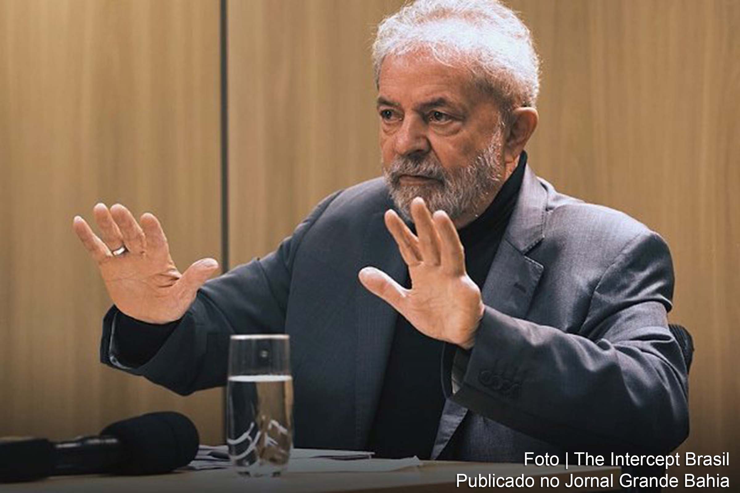 Diálogos entre o então juiz Sérgio Moro e Deltan Dallagnol procurador da República evidenciam atos persecutórios contra o ex-presidente Lula.