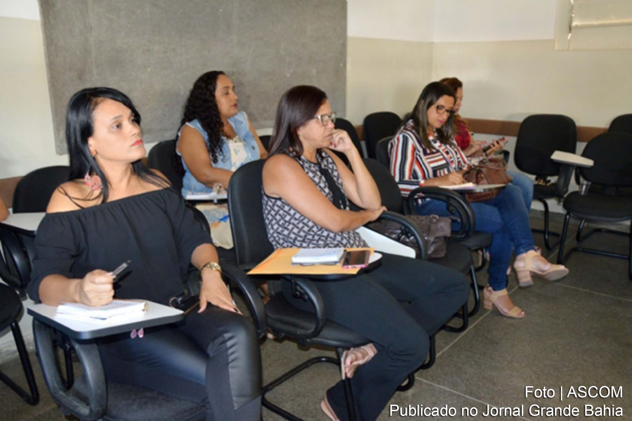Escolha foi anunciada a representantes das 30 escolas municipais que vão participar do projeto este ano.
