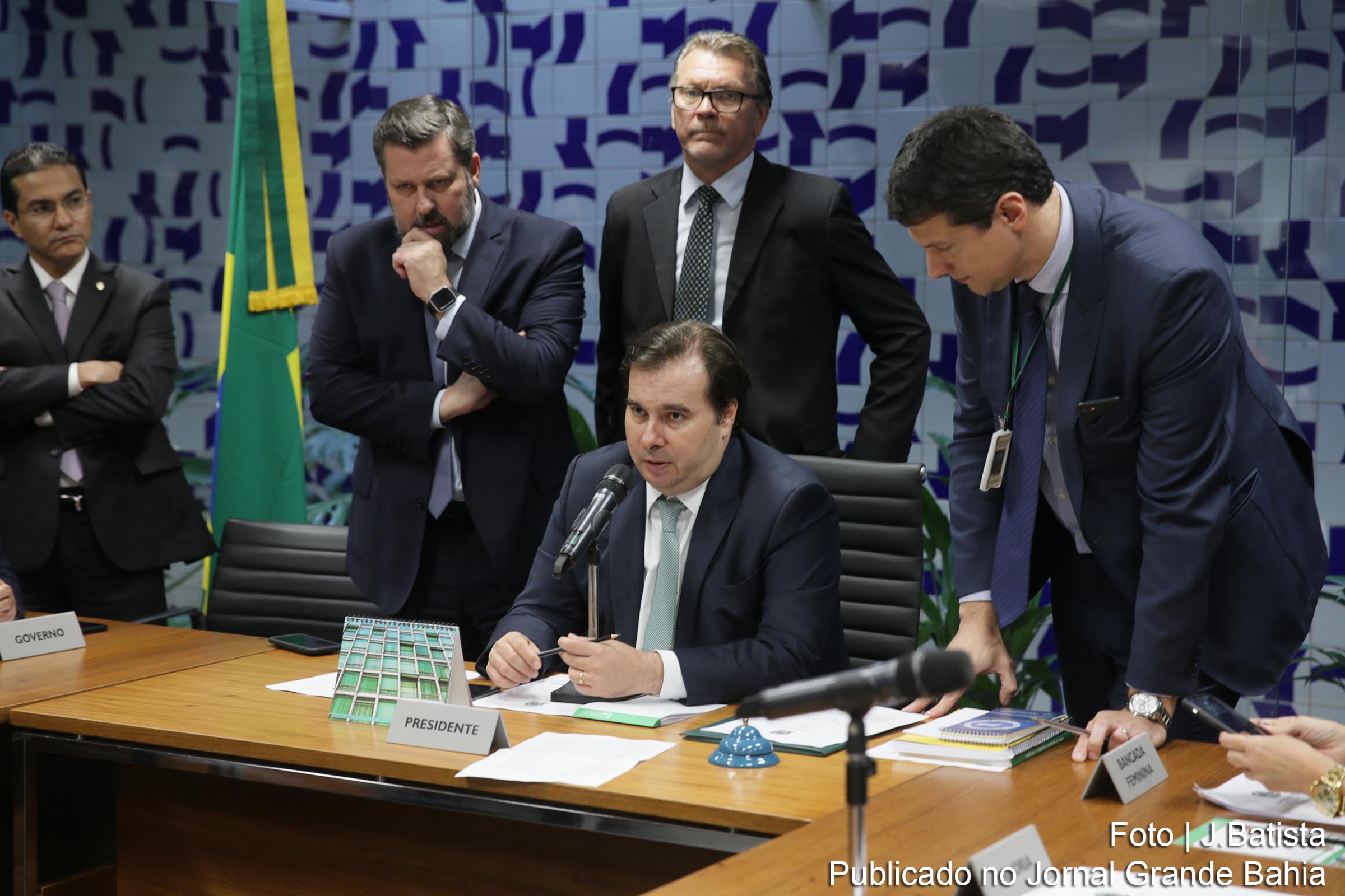 Deputado Rodrigo Maia diz que Câmara deve votar até a primeira semana de agosto de 2019 o novo marco legal do saneamento básico.