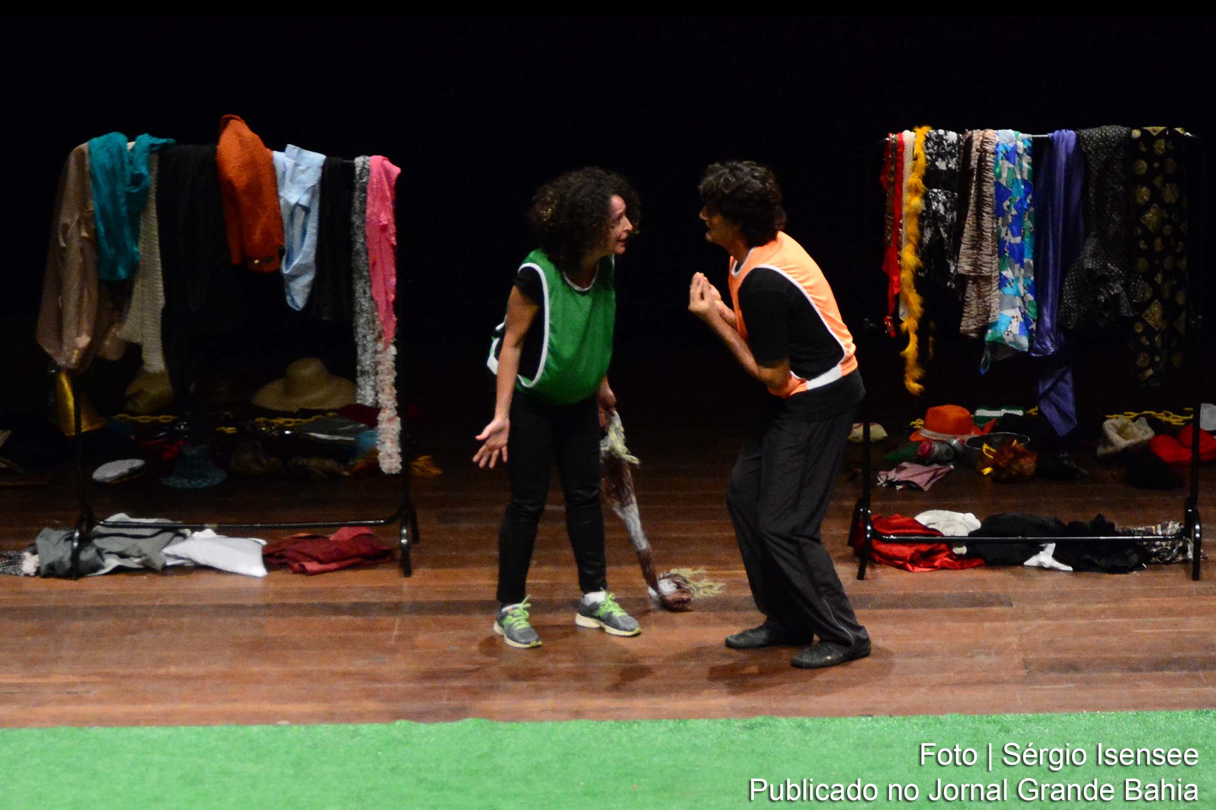 Sarau de Segunda terá ainda Teatro de Improvisação com integrantes do Grupo Caratapa.