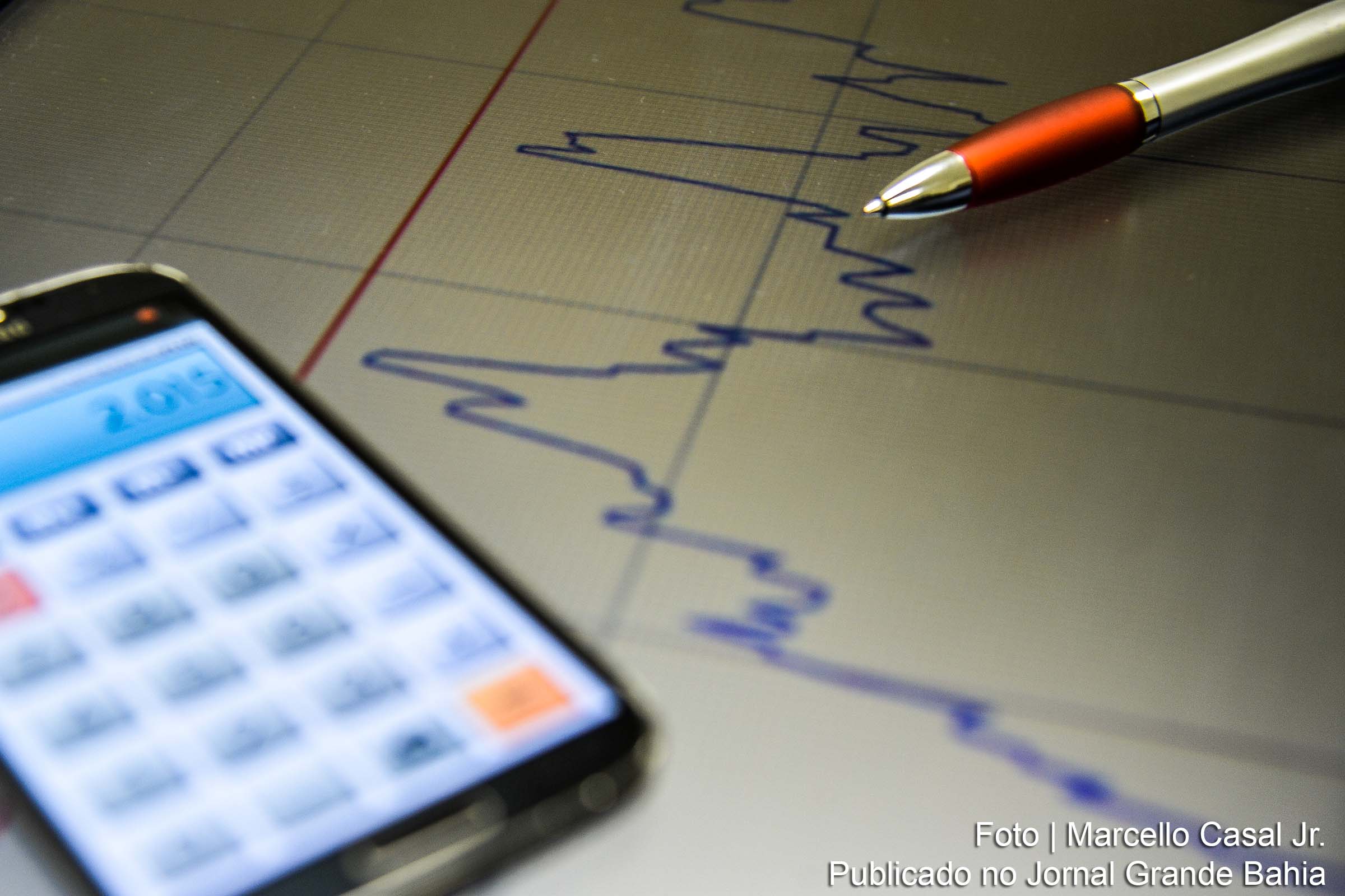 Países devem reduzir tarifas e buscar acordos comerciais, diz Ipea.