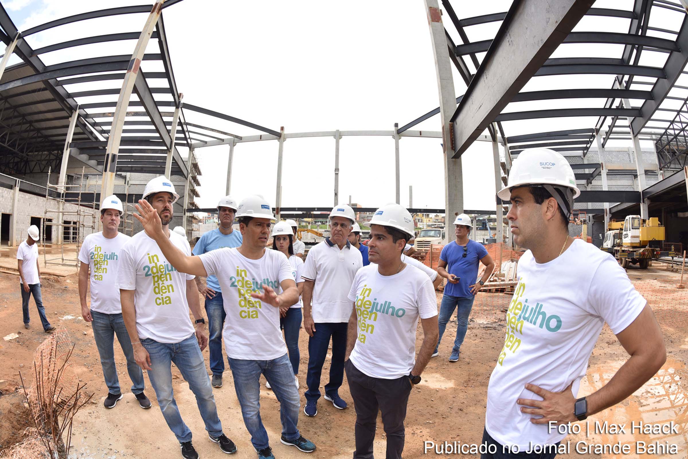 Prefeito ACM Neto apresenta obras do Centro de Convenções do Município de Salvador.