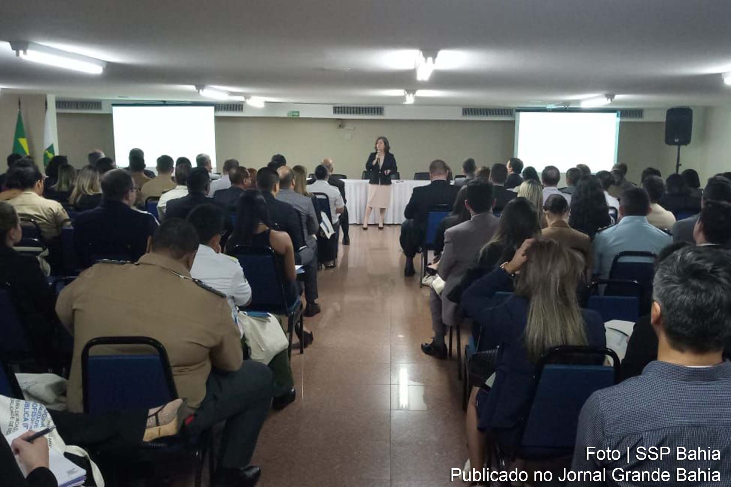 Profissionais da Segurança Pública da Bahia estão participando em Brasília da 1ª Feira de Boas Práticas em Melhoria da Qualidade de Vida.
