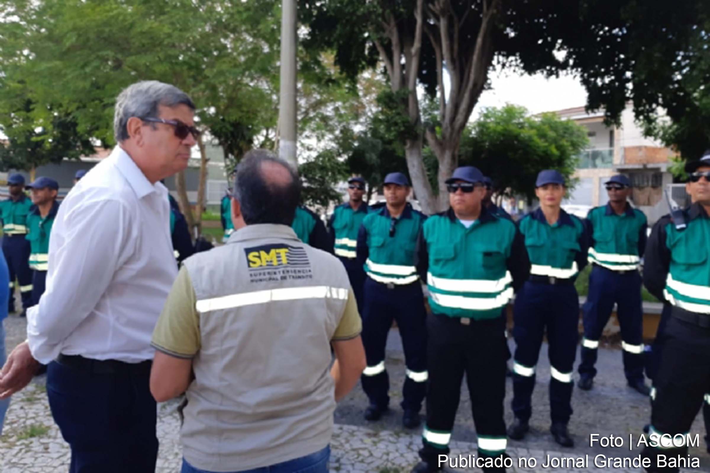 Monitores foram apresentados durante a força tarefa realizada na Praça do Povo, localizada no Bairro Parque Ipê, com a presença do Prefeito Colbert Martins Filho.