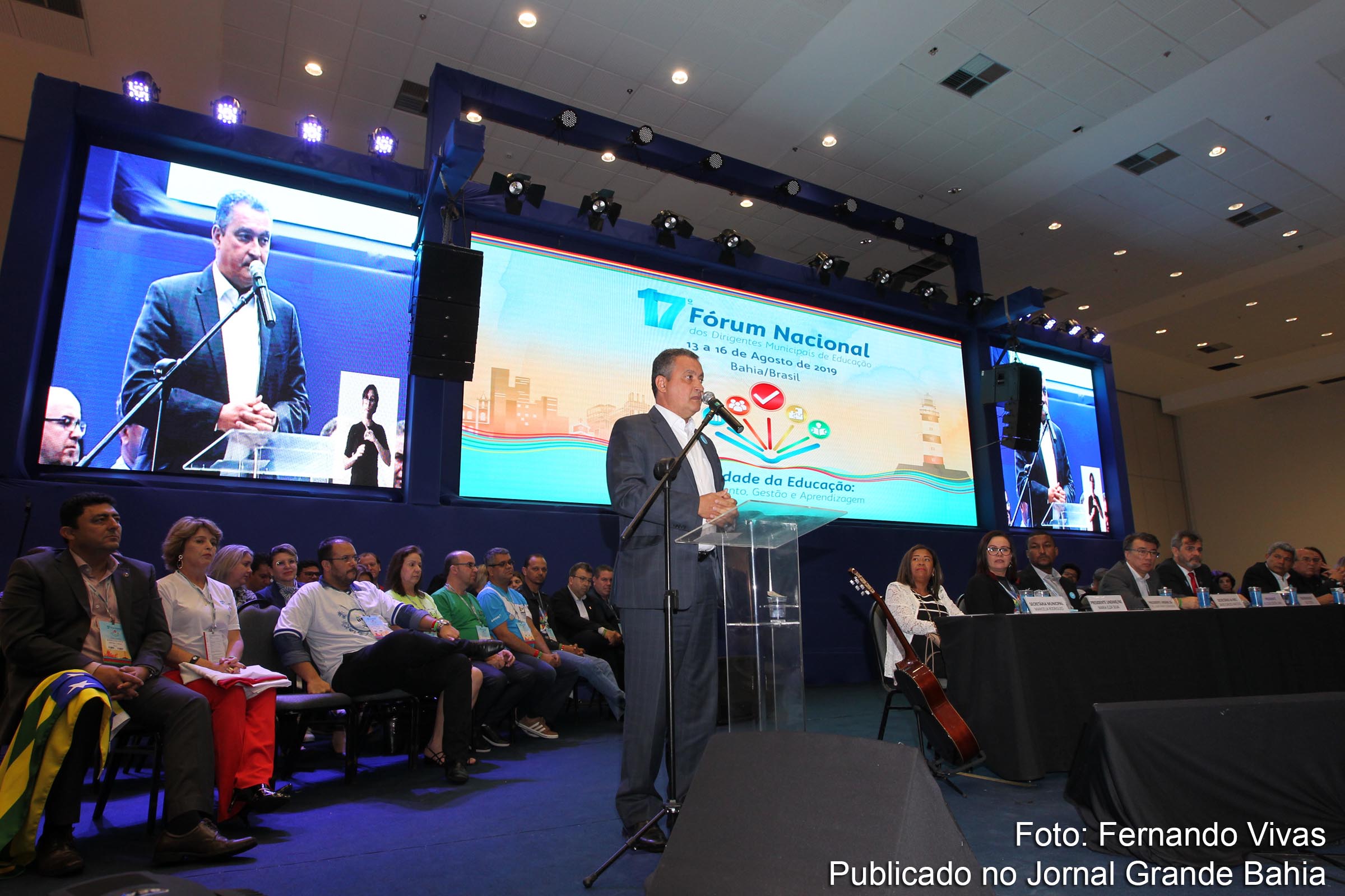 Governador Rui Costa participa da abertura do 17º Fórum Nacional dos Dirigentes Municipais de Educação que terá como tema Qualidade da Educação: financiamento, gestão e aprendizagem, na Costa do Sauípe.