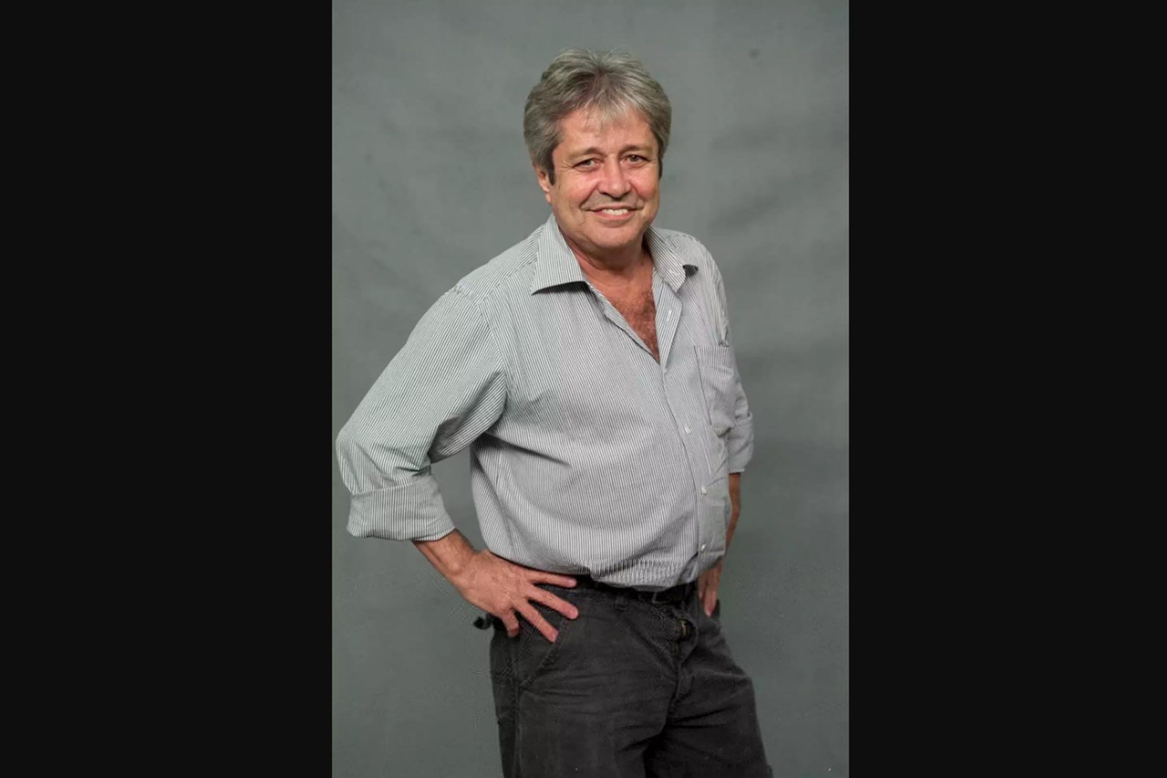 João Carlos de Albuquerque Melo Barroso (Rio de Janeiro, 28 de fevereiro de 1950 - 12 de agosto de 2019) exerceu as profissões de ator e dublador.