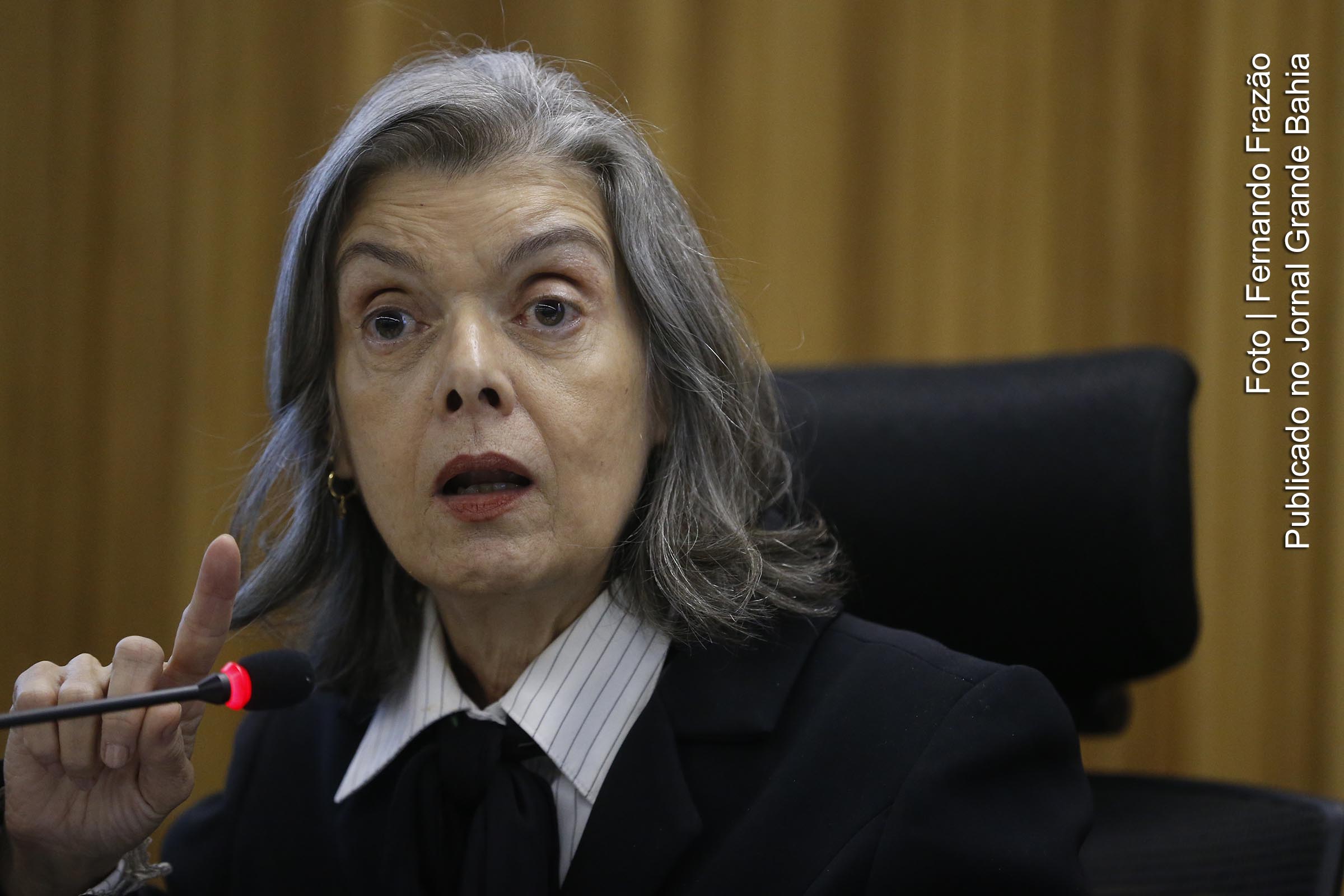 Ministra do STF Cármen Lúcia protege Sérgio Moro, apesar das evidências de abuso de autoridade e conluio com membros do MPF.
