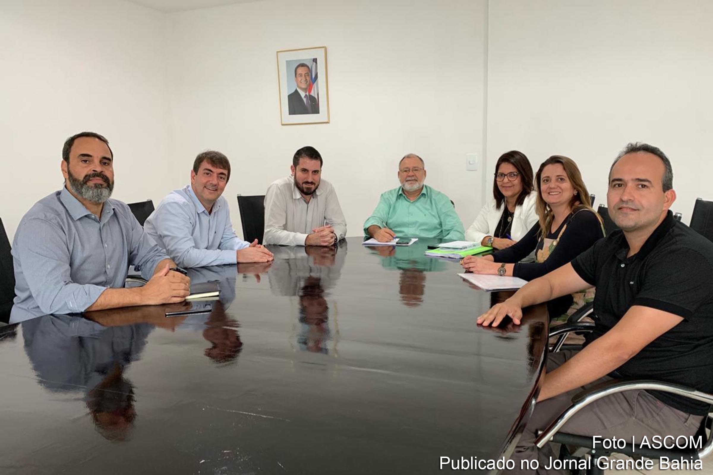 Representantes da FTC e da Prefeitura de Eunápolis debatem implantação do curso de Medicina.