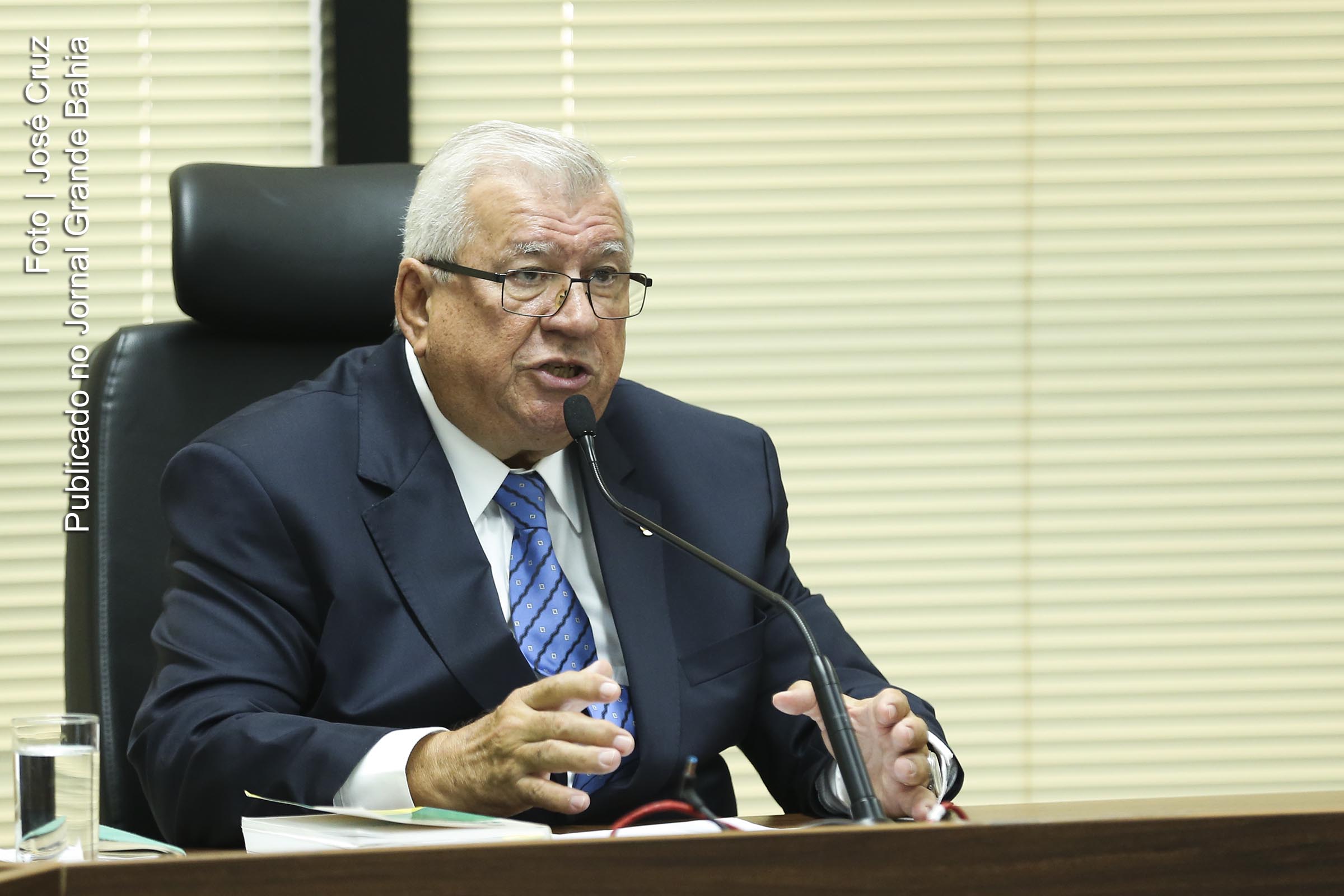 Alcides Martins, interino da função procurador-geral da República.