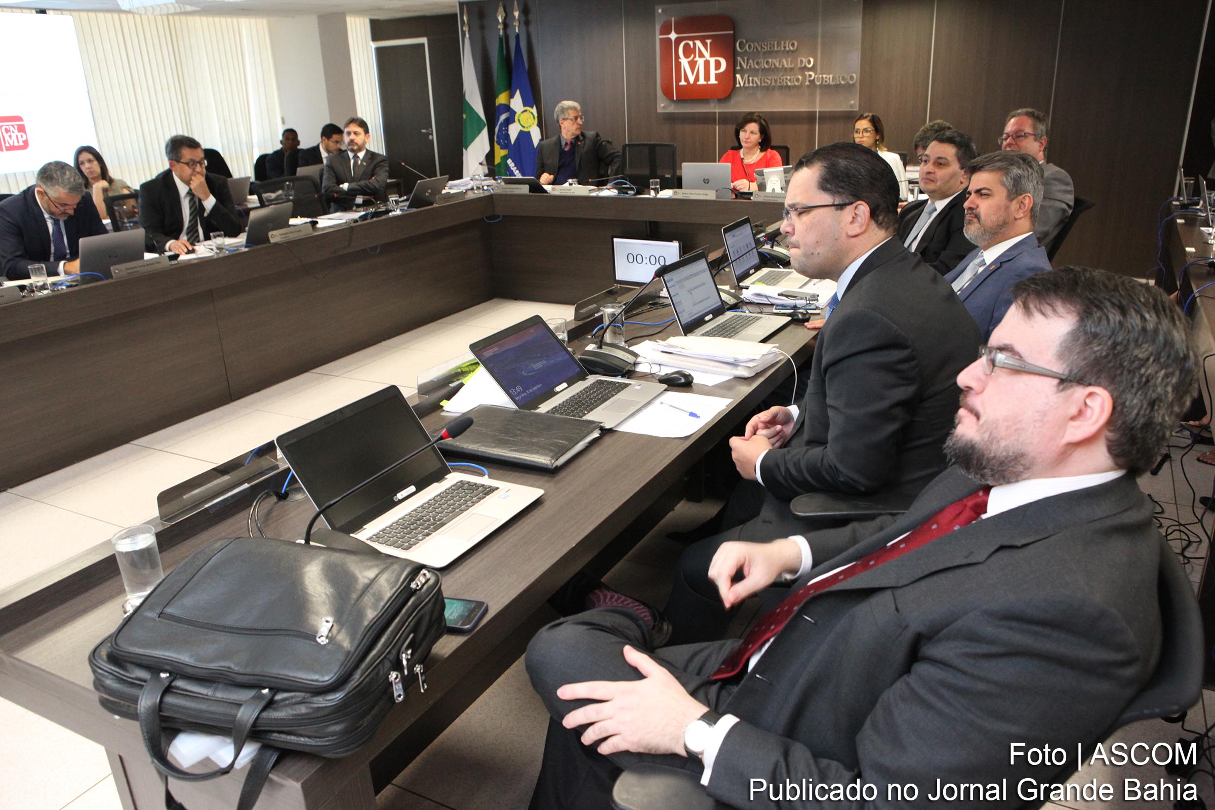 CNMP abre PAD contra promotor que xingou ministro do STF Dias Toffoli nas redes; Ministério público parece ter sido tomado por hordas de deliquentes