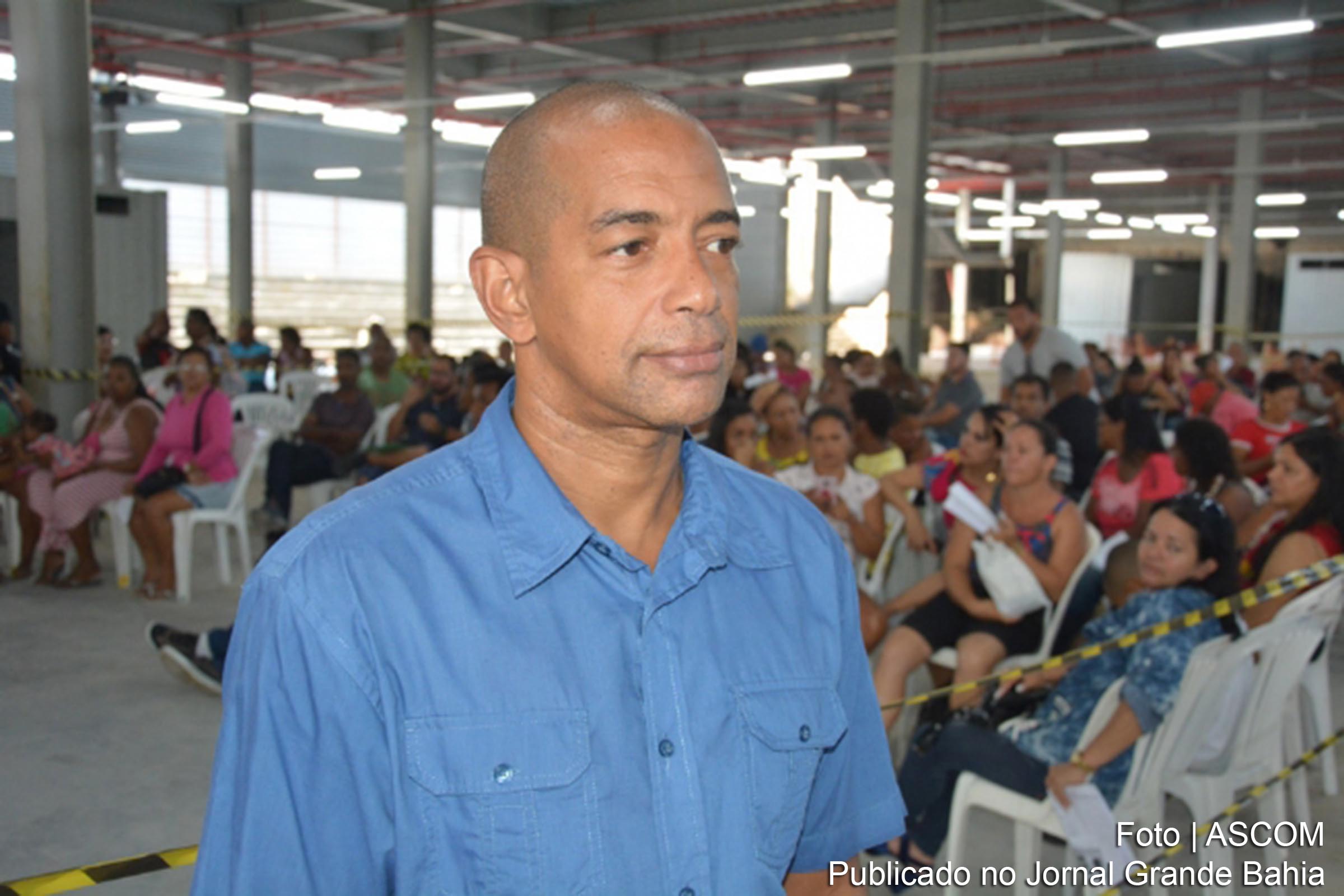 Cristiano dos Santos Gonçalves foi nomeado diretor do Centro de Abastecimento de Feira de Santana, pelo prefeito Colbert Martins Filho.