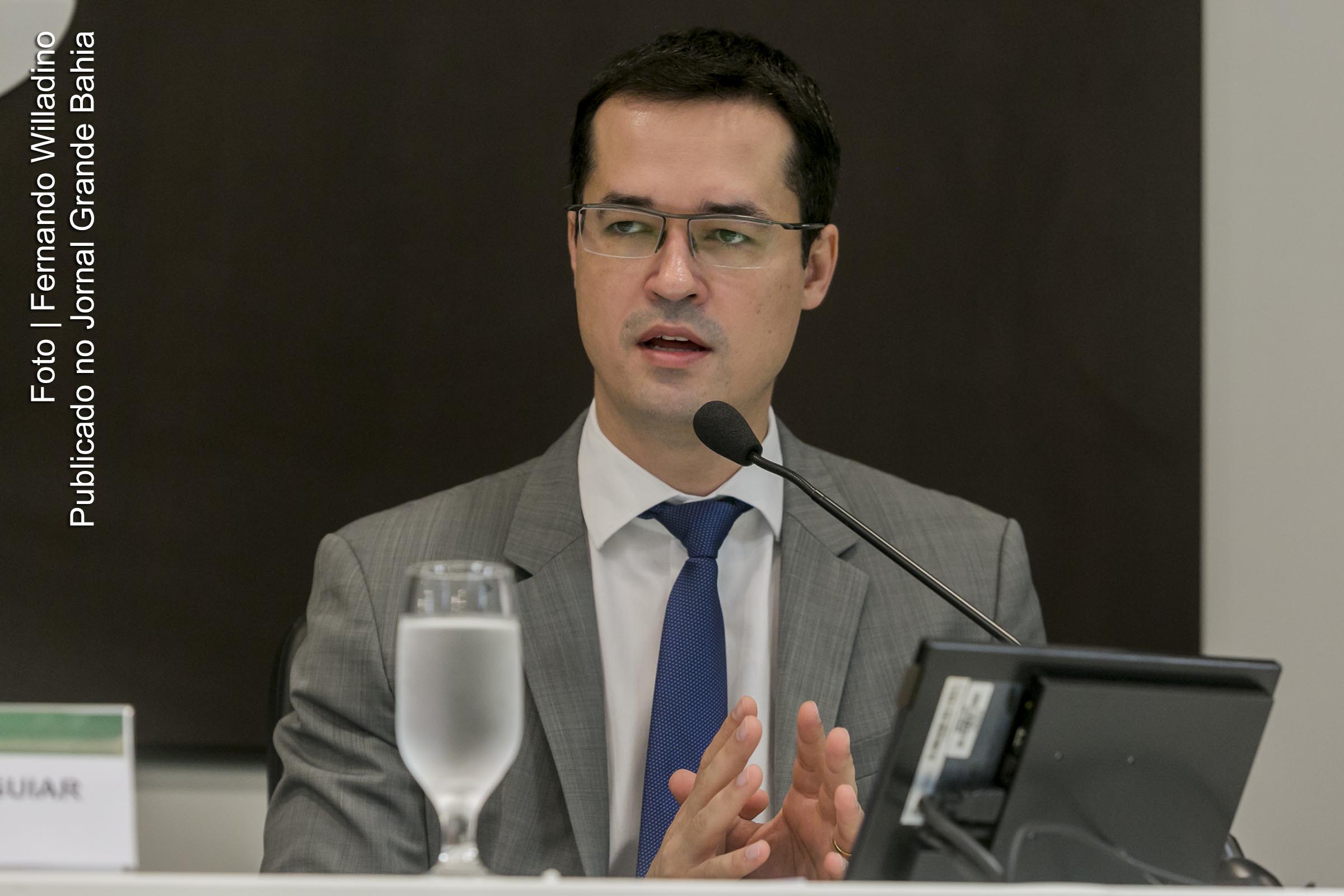 Deltan Dallagnol, procurador da República e chefe da força-tarefa do Caso Lava Jato. Evidencias apontam que membro do MP chefiou uma Organização Criminosa, que atuou de forma persecutória, monetizou a função pública e violou de forma reiterada a Lei.