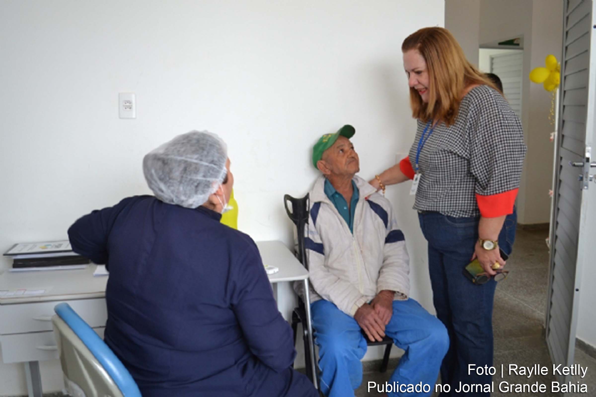 20 unidades básicas de saúde receberam a visita técnica da Secretária de Saúde, Denise Lima Mascarenhas.