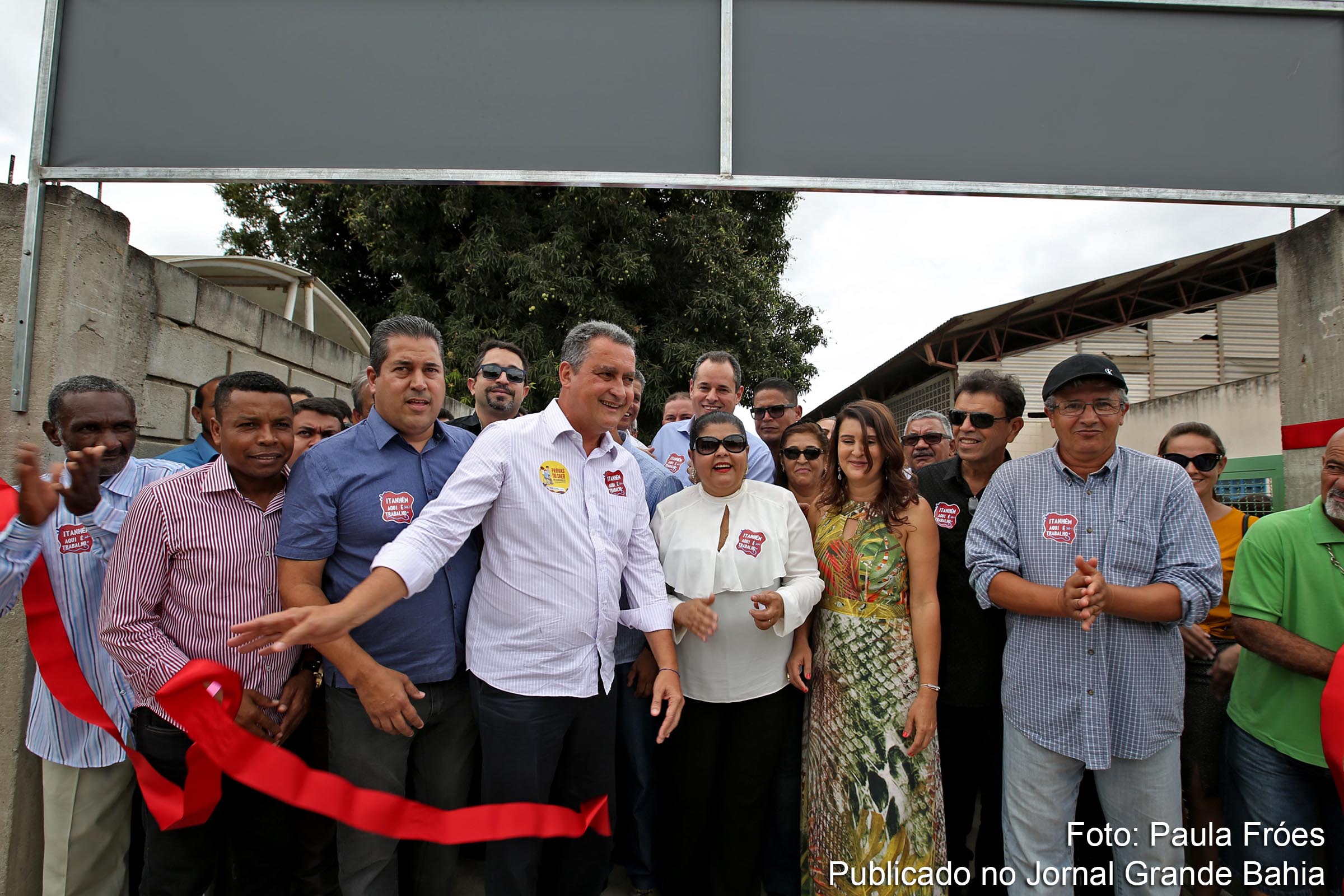 Em Itanhém, governador Rui Costa inaugura a ampliação do Centro Municipal de Educação Infantil, a pavimentação de ruas, a Praça da Liberdade, assina Ordem de Serviço para construção de Sistema Simplificado de Abastecimento de Água, quadra poliesportiva e visita o Colégio Estadual Polivalente.