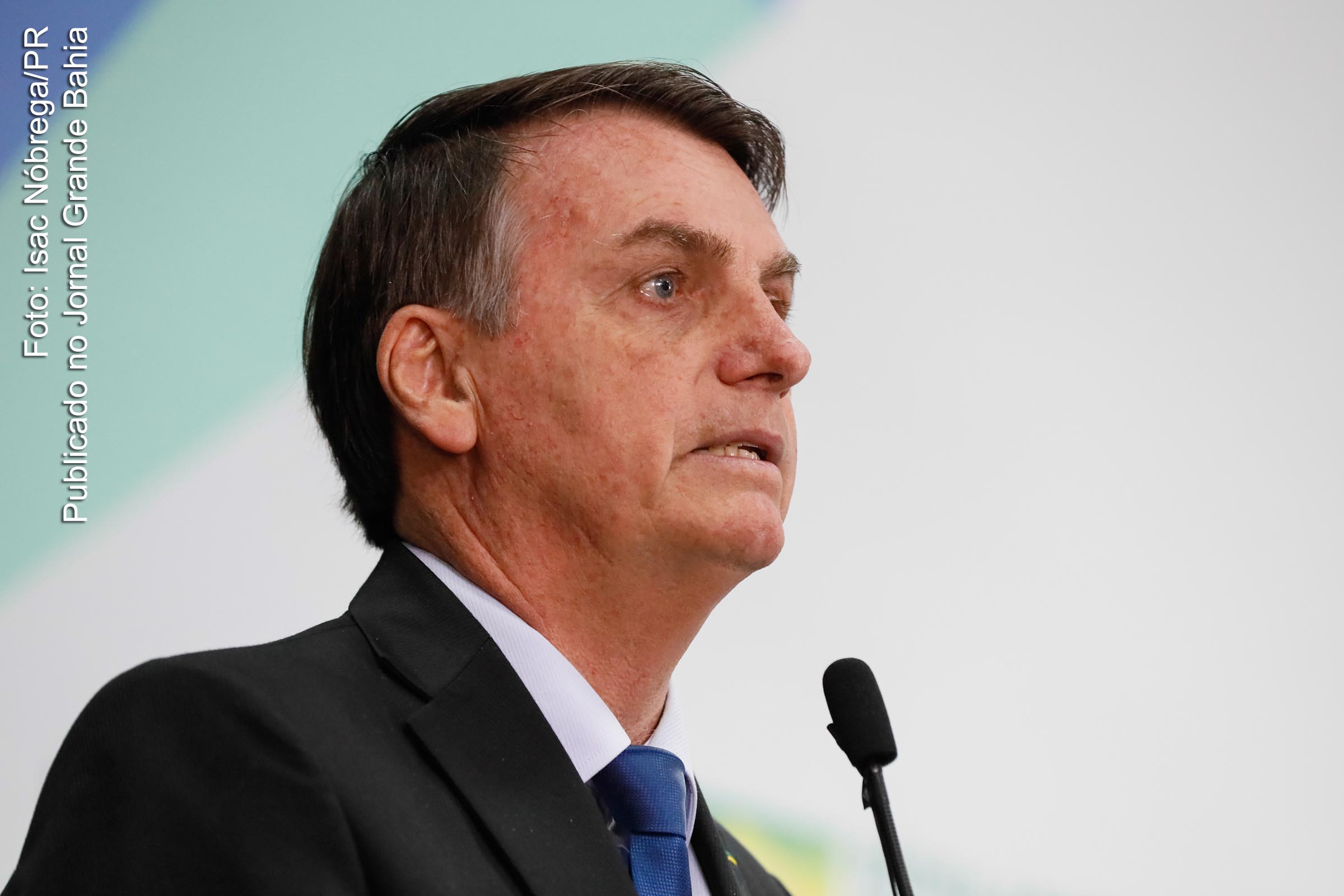 Jair Bolsonaro, presidente da República, conduz gestão temerária do país que resulta em aumento do endividamento e liquidação do patrimônio público.