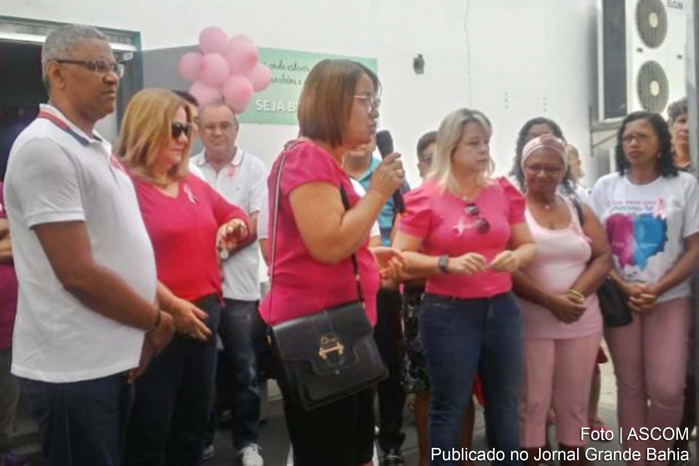 Prefeitura de Feira de Santana apresenta calendário de atividades da edição 2019 do Outubro Rosa.
