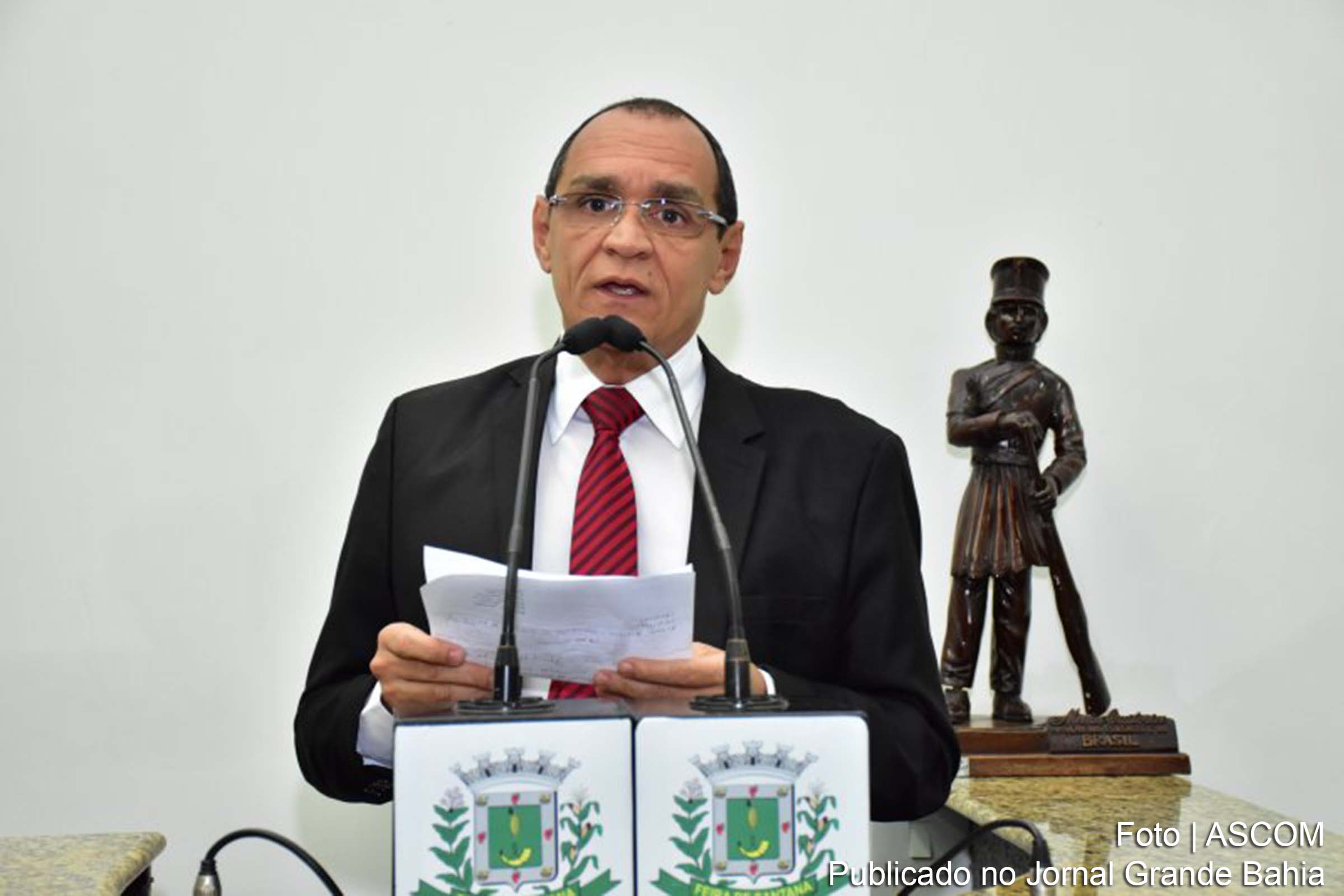 Roberto Tourinho: devemos, cada vez mais, ter uma responsabilidade para que os nossos idosos vivam dignamente, com direito de ir e vir, de se locomover de frequentar a todos os ambientes.