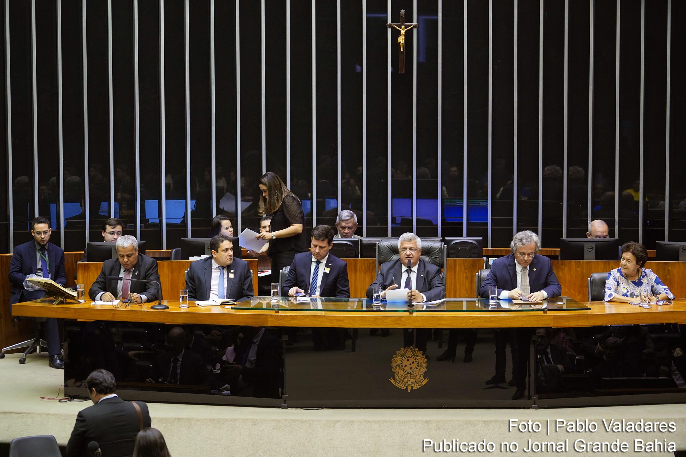 Sessão foi presidida pelo deputado Bacelar (Pode-BA) .