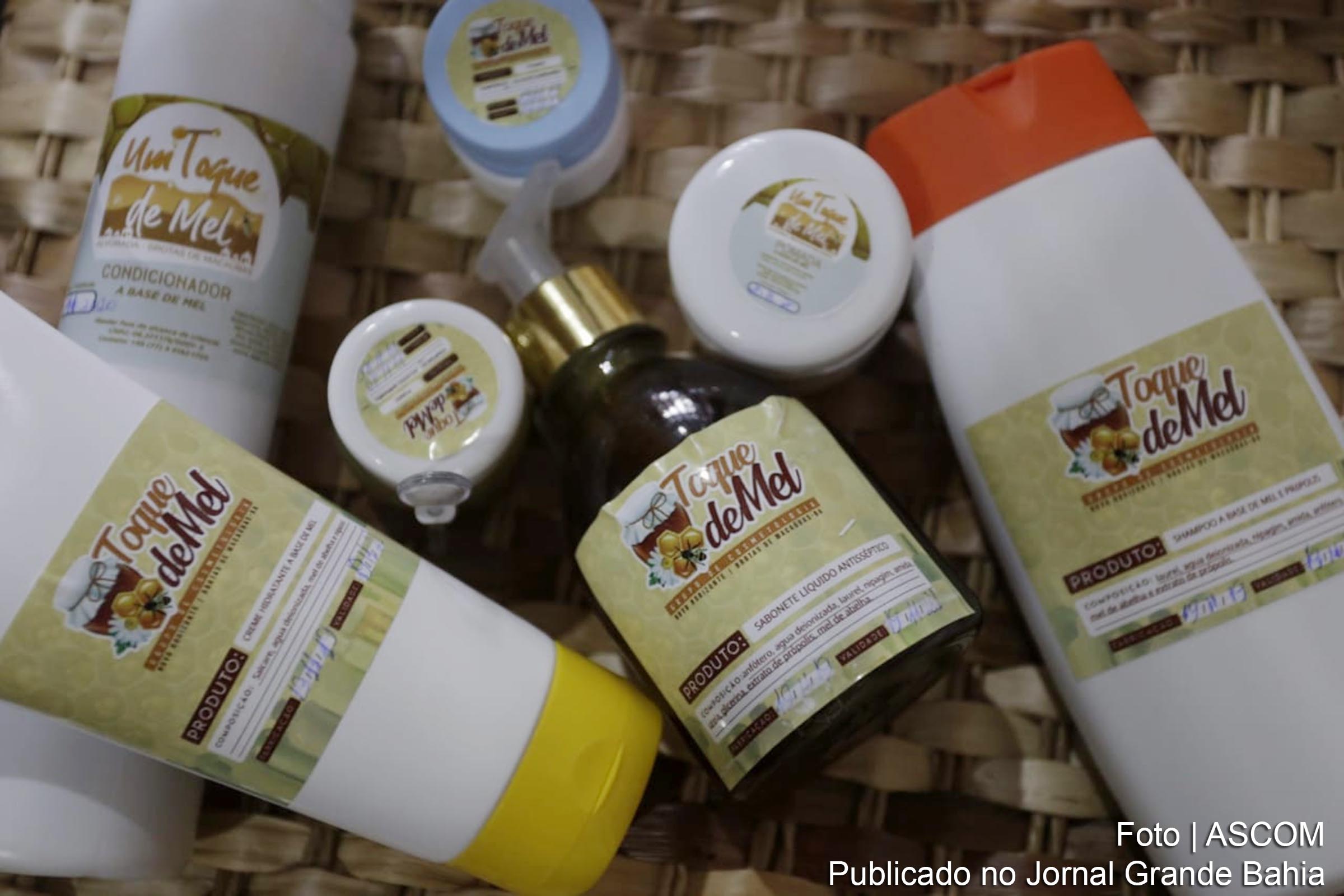 Agricultura familiar da Bahia produz cosméticos com base em mel.