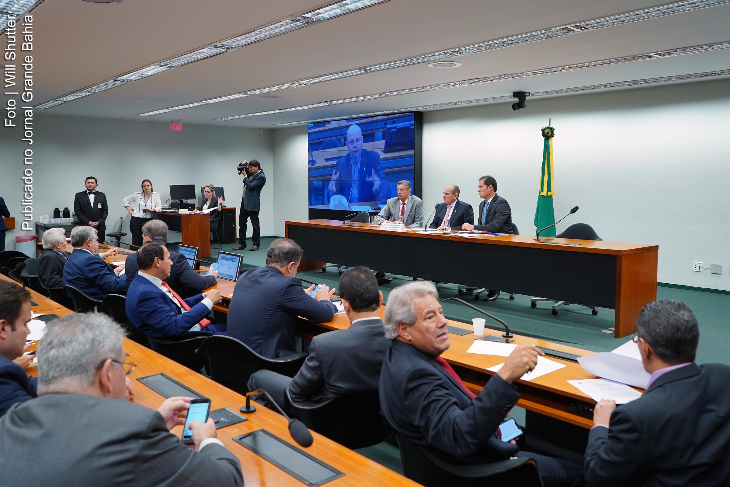 A Comissão Mista precisa votar o relatório final da proposta orçamentário para 2020 até 17 de dezembro de 2019.